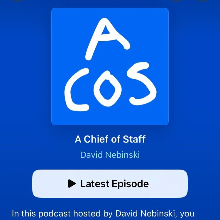 I have a second podcast called A Chief of Staff 🎧

A few episodes are:
- leading AI adoption with @aisforadaeze
- growing internally as a cos with @anneduffy_ 
- AI is making the Chief of Staff role more valuable with @jordandetar 
- executing in th