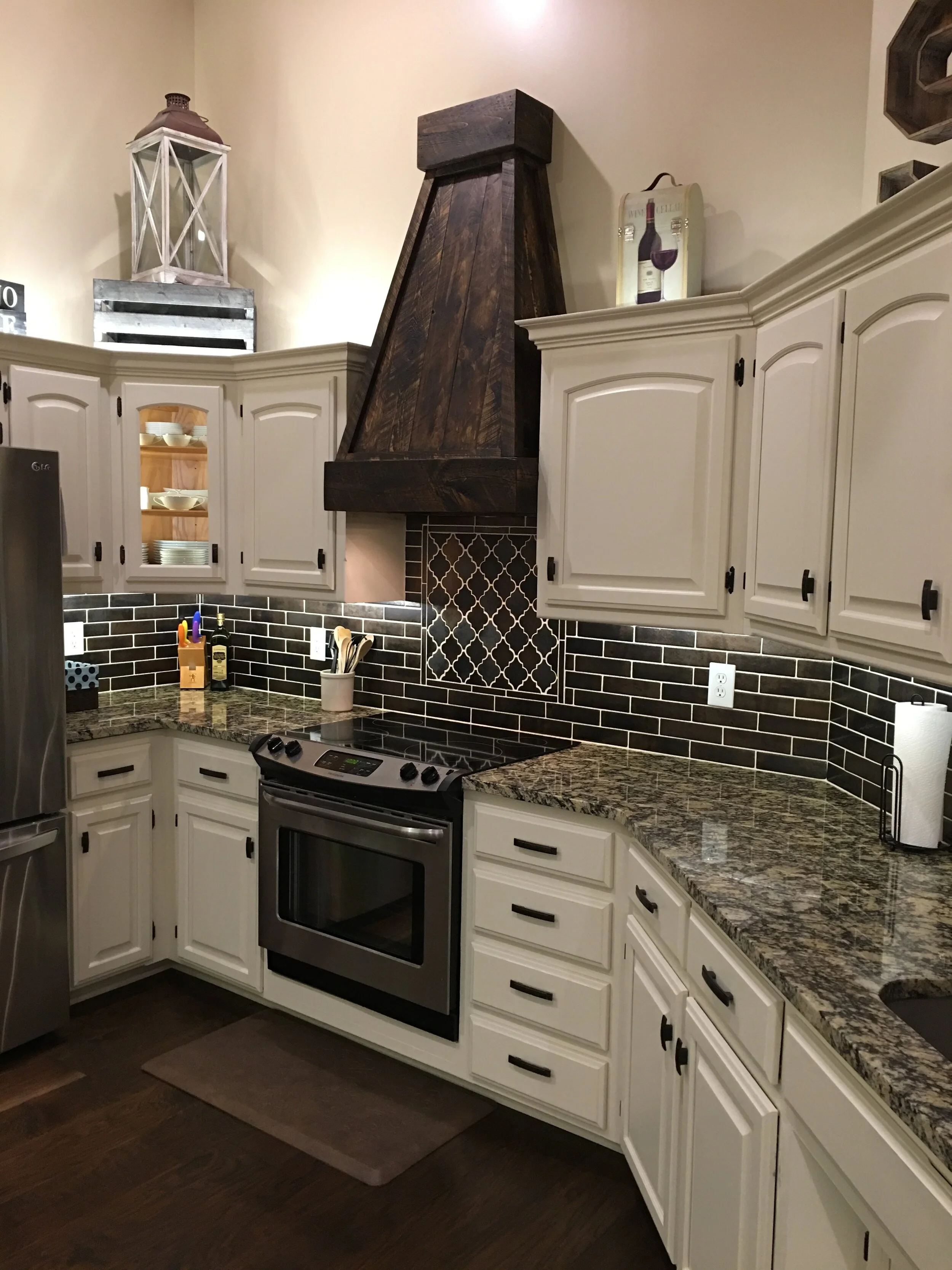 Old World Company - Hood Vent