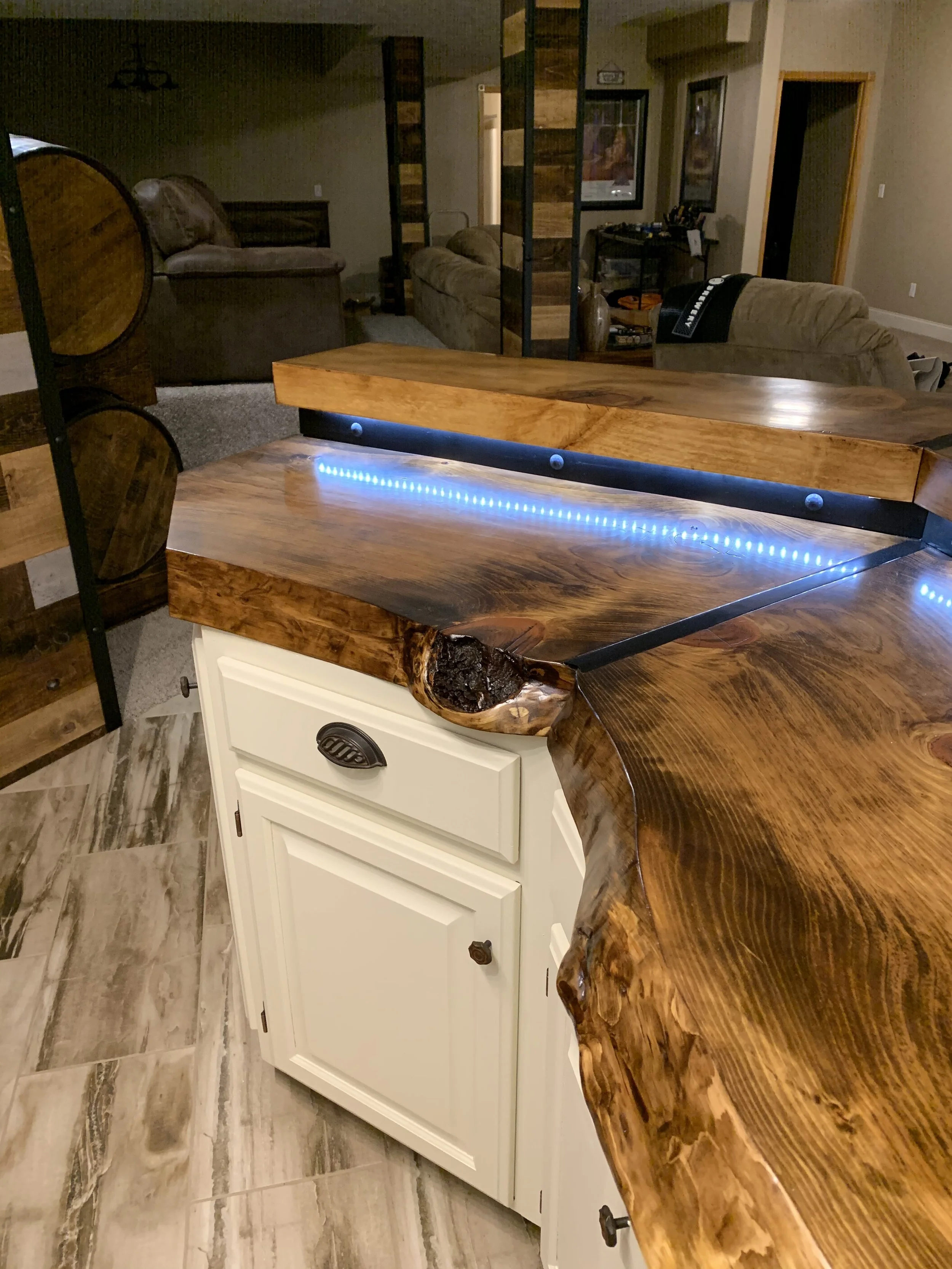 Old World Company - Bar Countertop