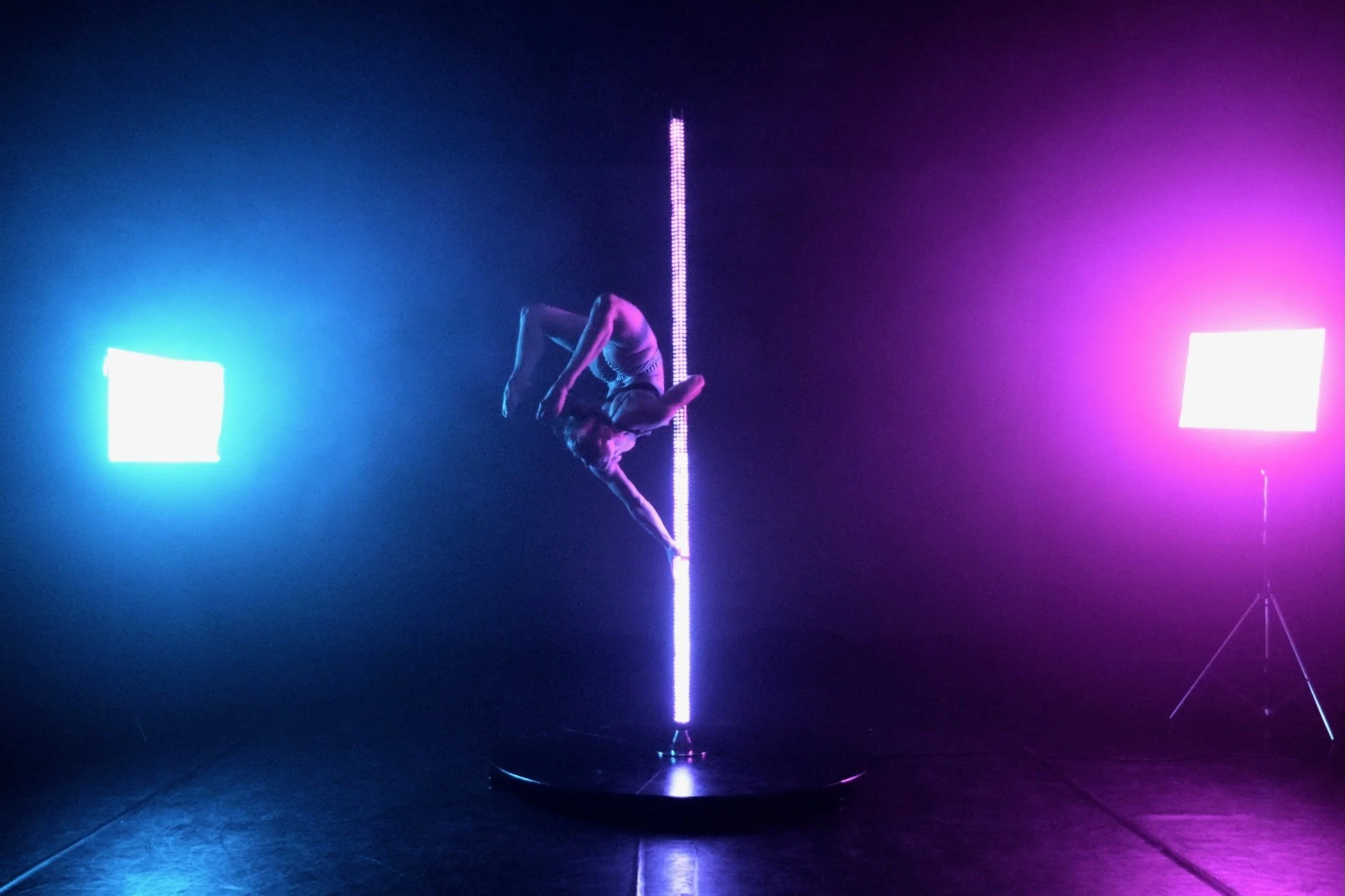 Portable Freestanding LED Dance Poles — PoleFX
