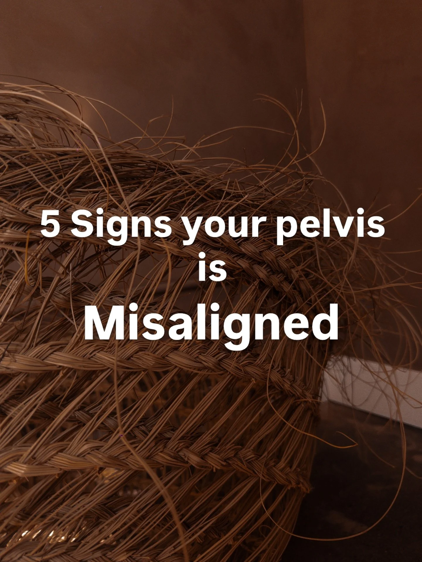 misaligned pelvis can show up as pain, imbalance, off centered or even one sided weakness, pregnant or not

ask to have yours checked at your next appointment 🦴

#chiro #pelvichealth #webstertechnique #westchestermoms #westchester