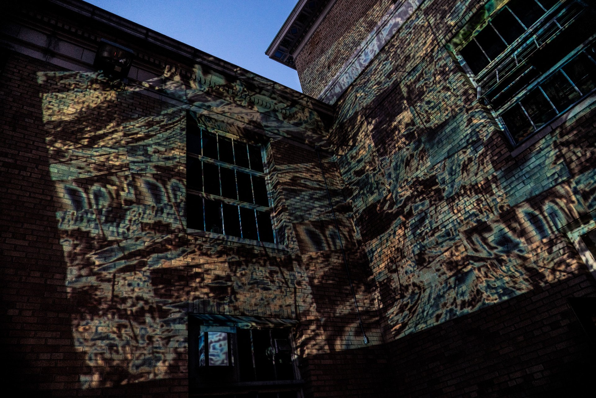 Projections by Mokedo - photo by @kirstenmohanphoto 