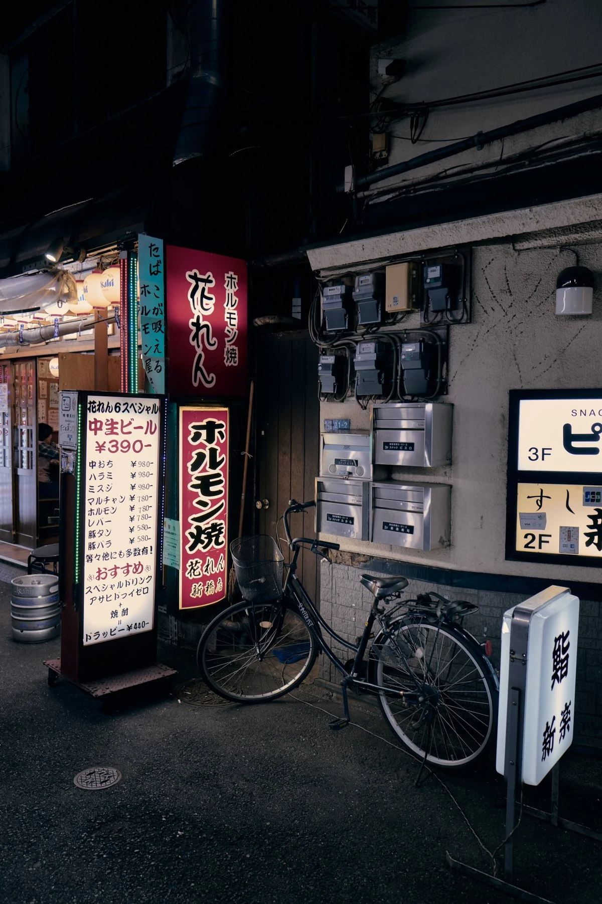 20251007_shinbashi_L1032361 2.jpg