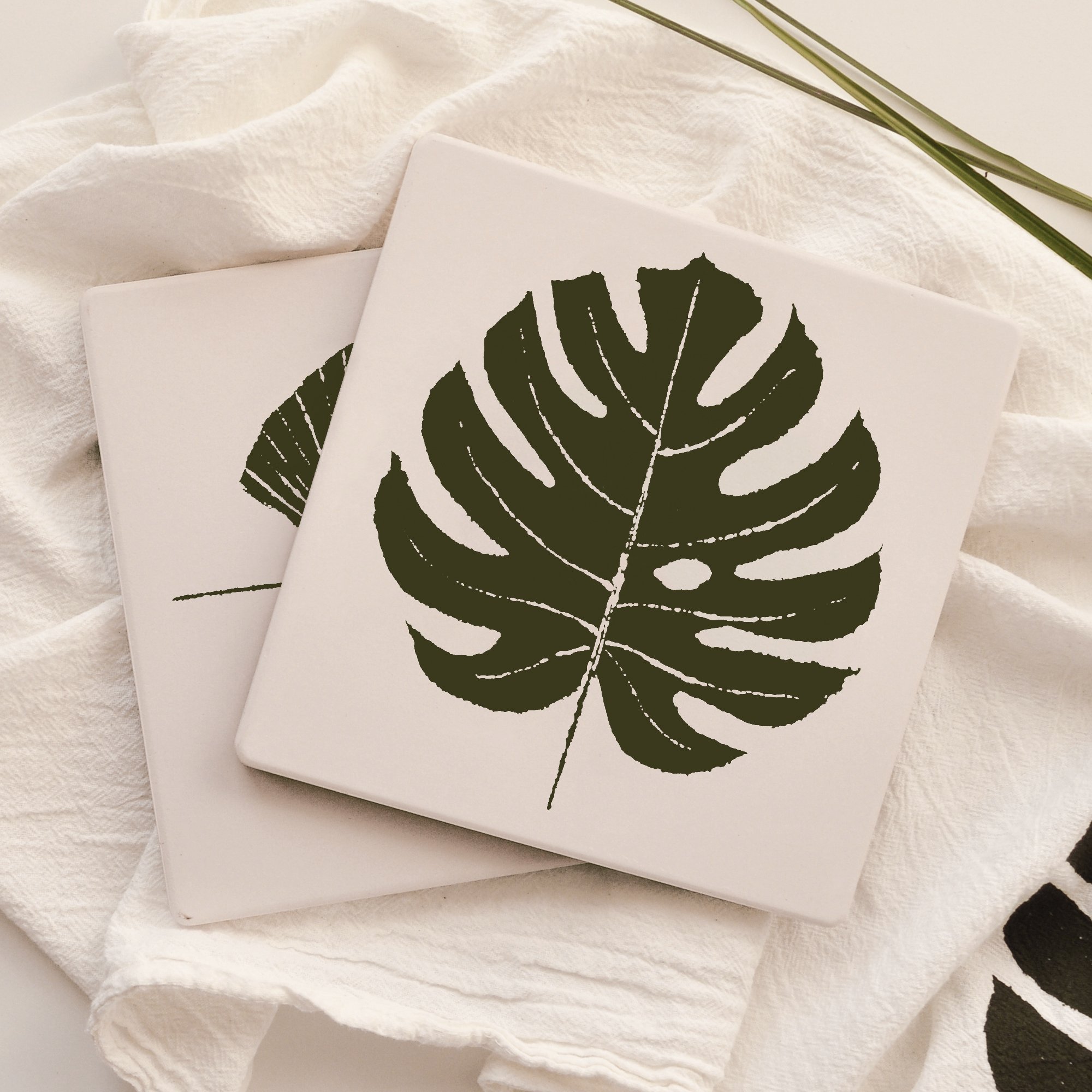 GreenmarrowStudio_Trivet_4_Monstera.jpg