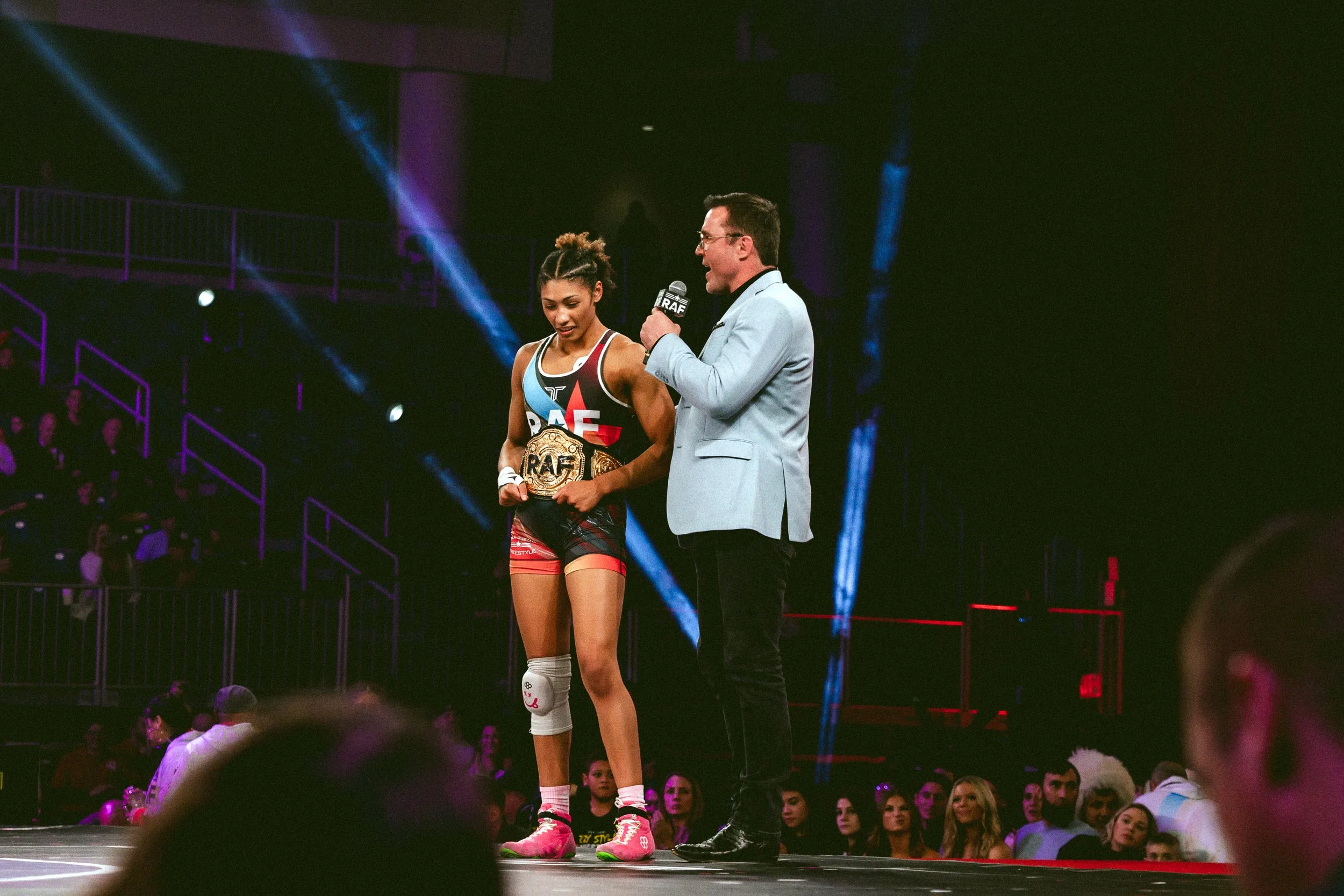 2025.11.29- RAF03_01043_Blades V Rivera.jpg