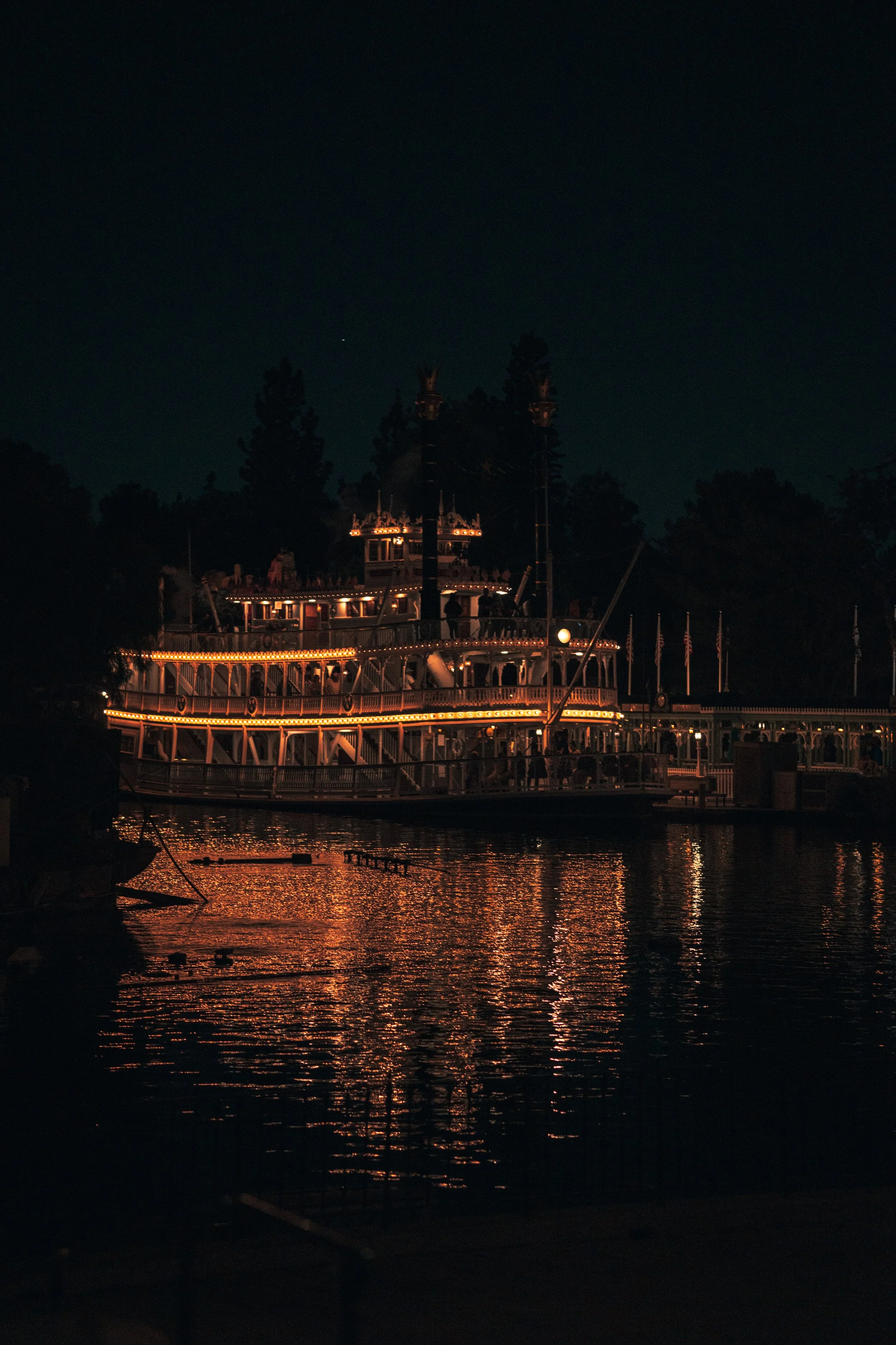 Disneyland 10:1707908.JPG