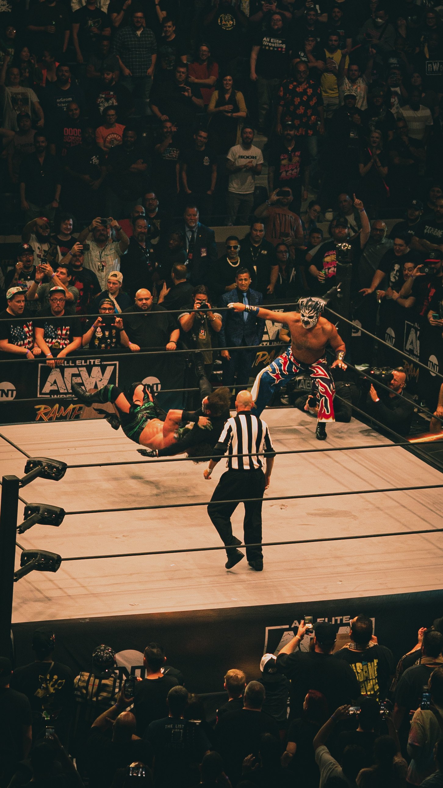 SF dot Com AEW Grand Slam 2_08461.JPG