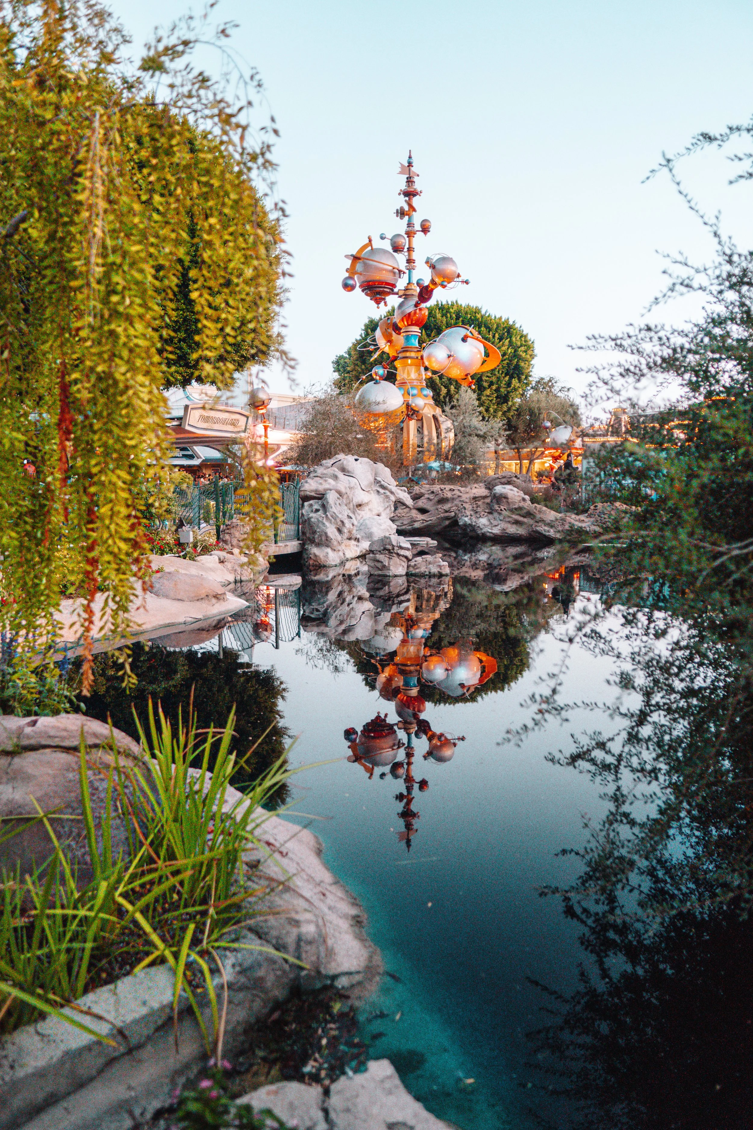 Disneyland 10:21_00640.JPG