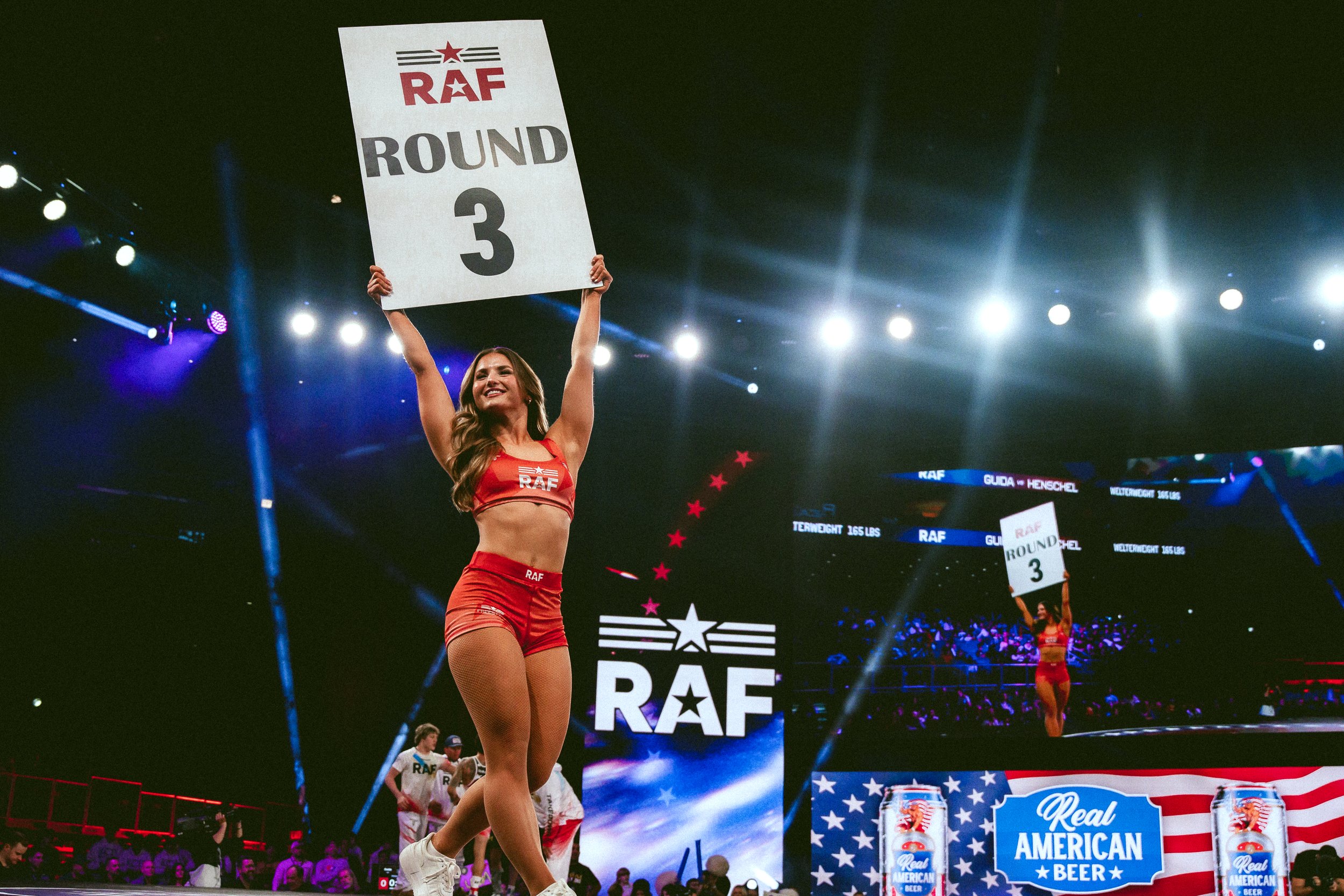 2025.11.29- RAF03_00555_Guida V Henschel.jpg