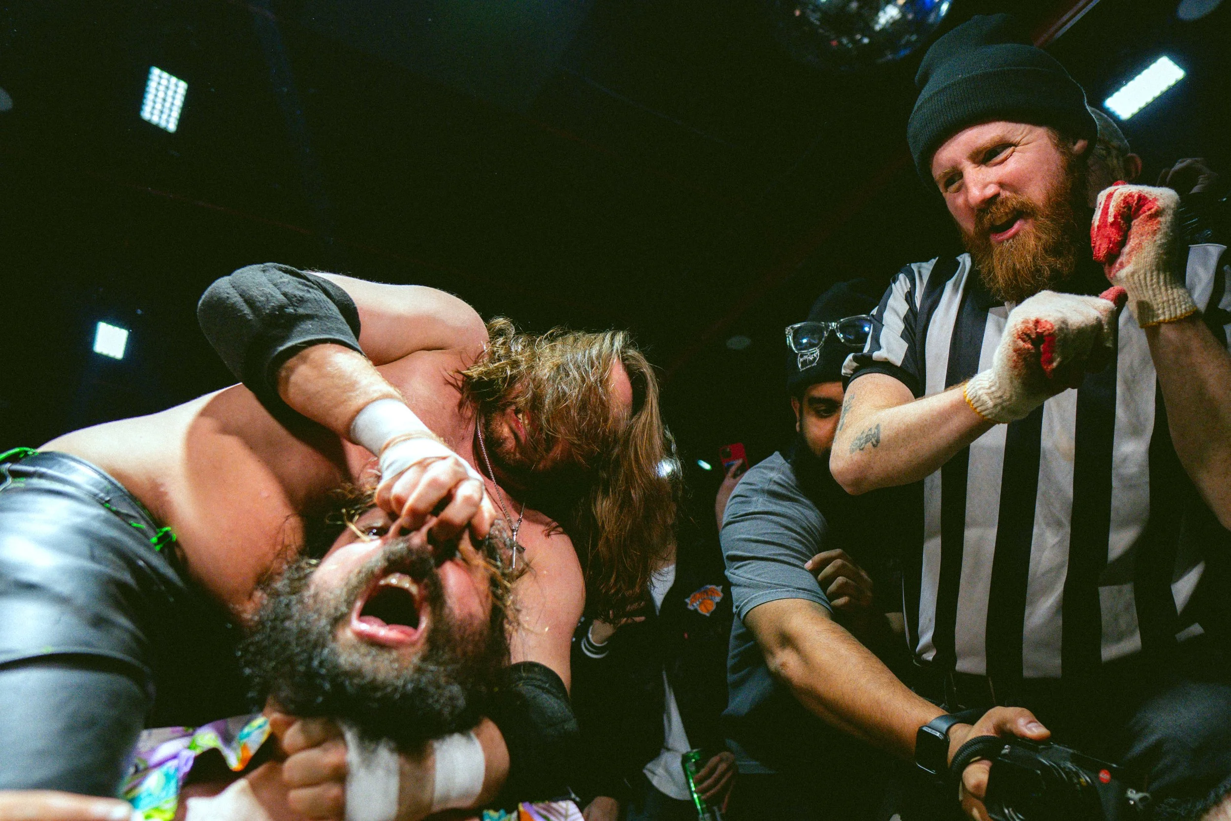 2025.03.23- NFC_Crack the Bone_00204_Kit V Ron.jpg