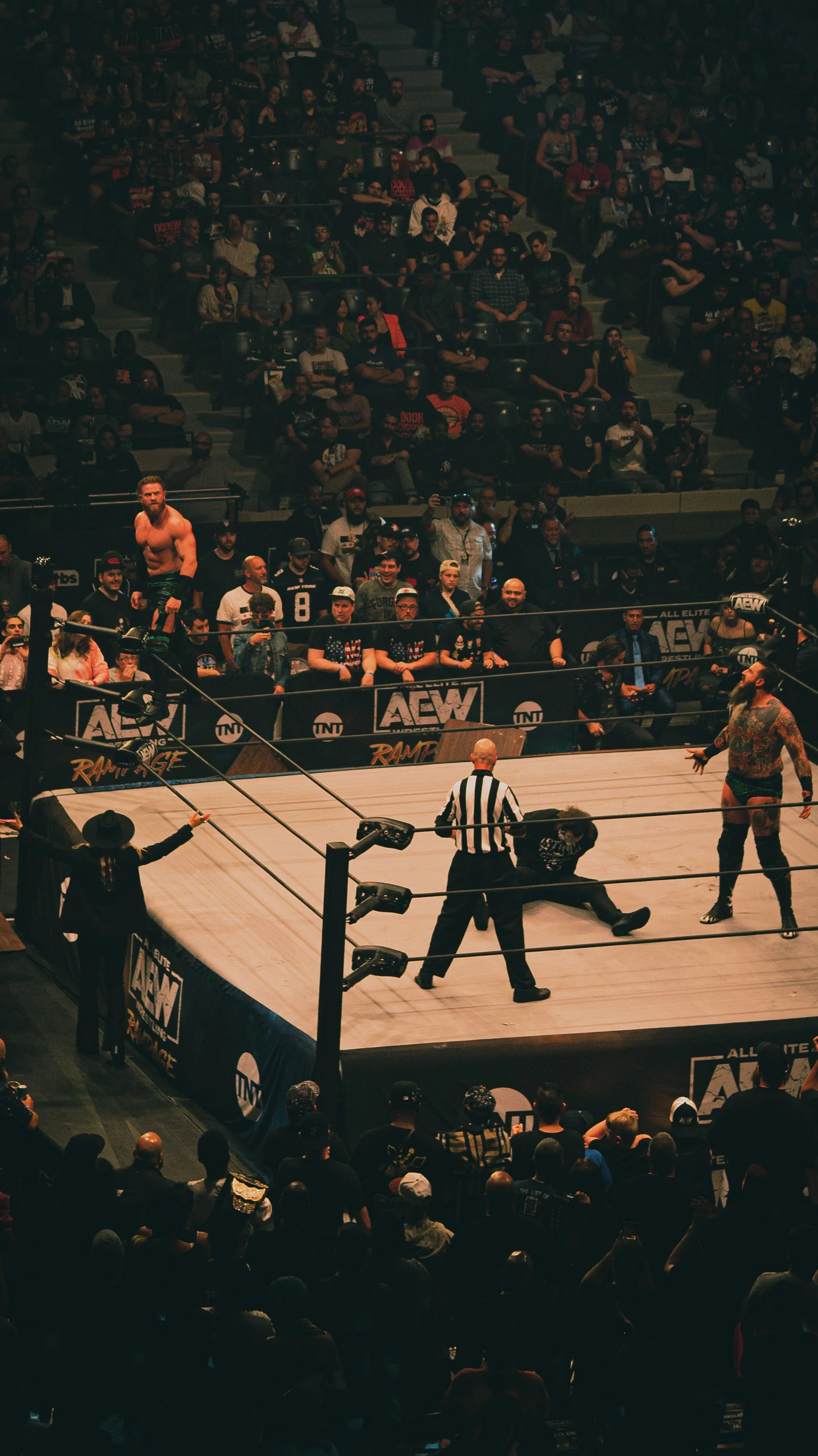 SF dot Com AEW Grand Slam 2_08342.JPG