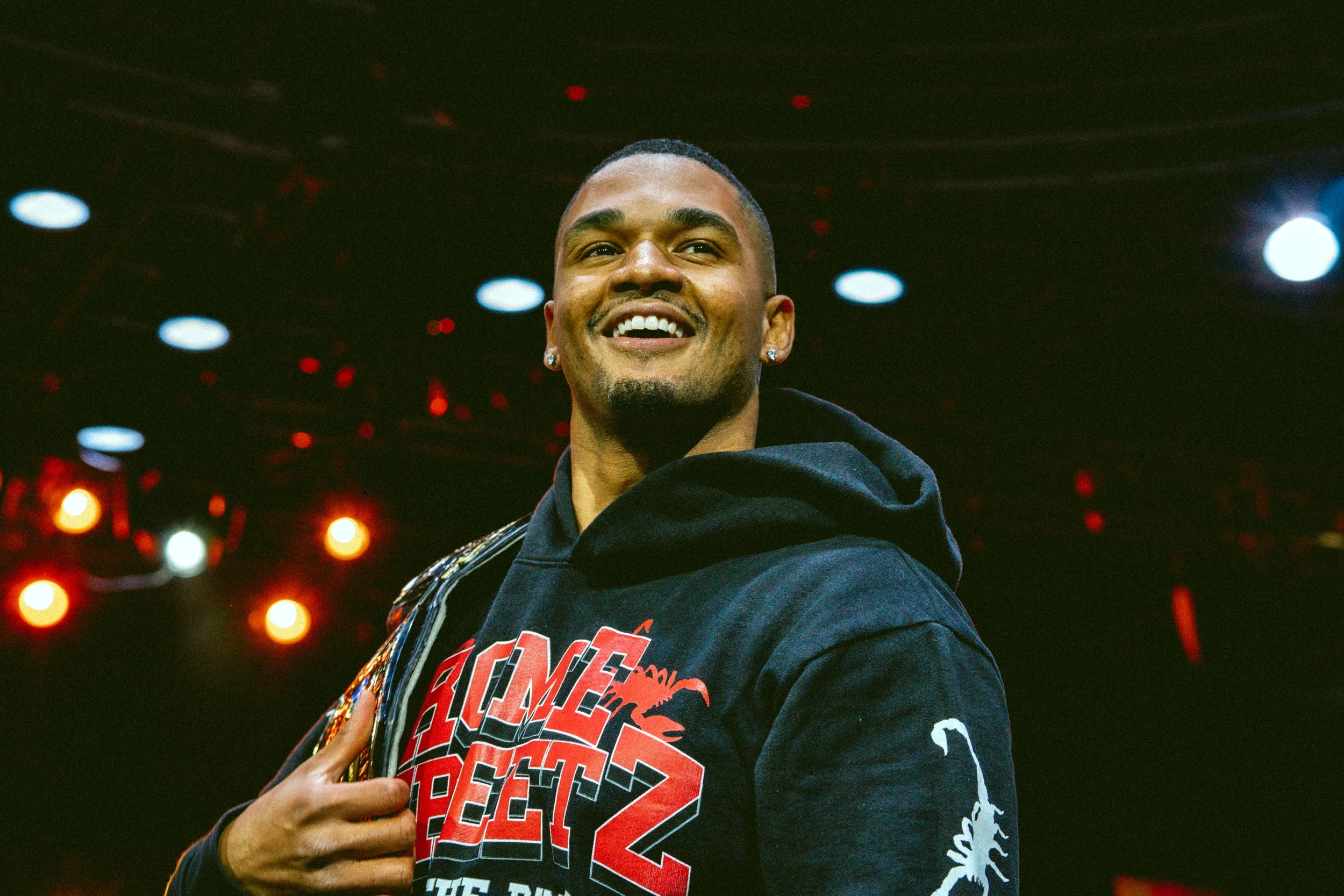 2024.12.20- HOG_Live For the Moment_00288.jpg