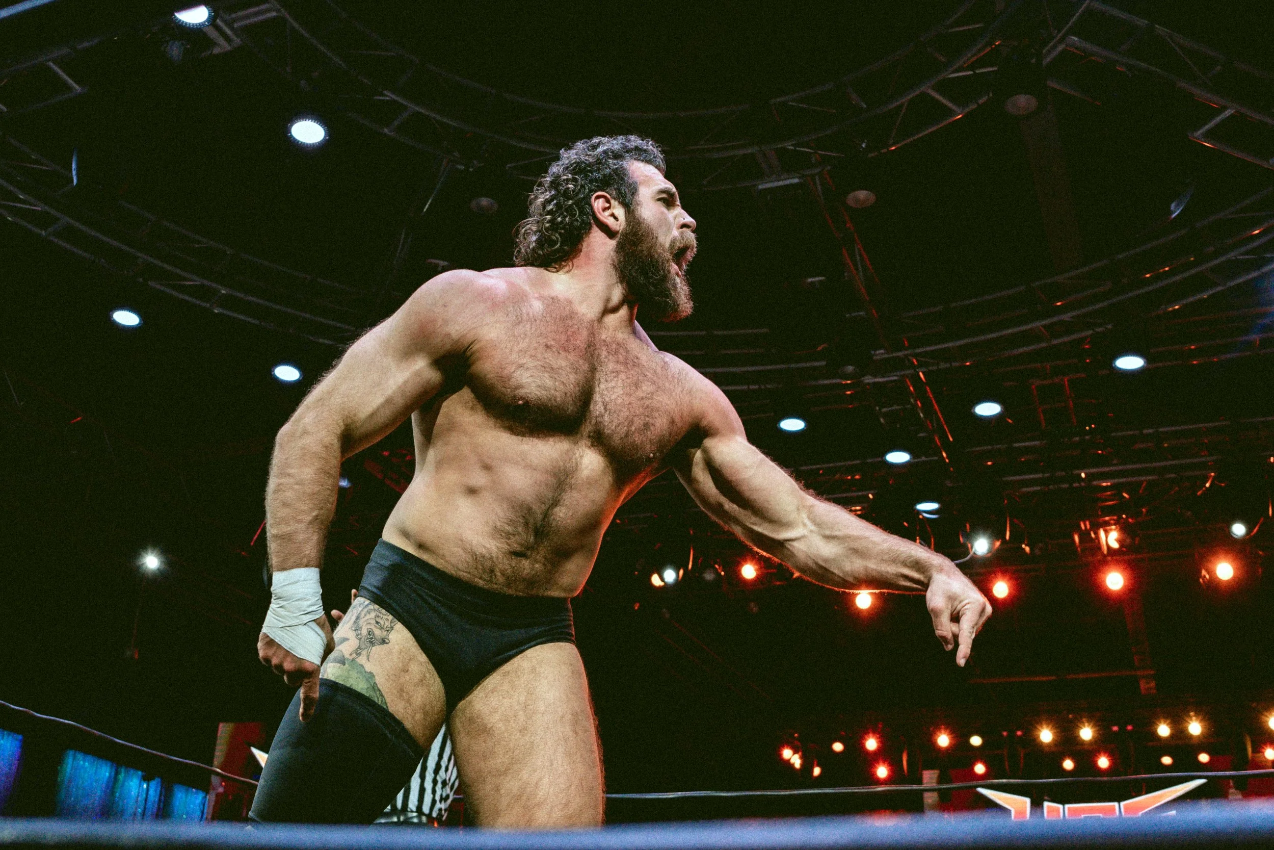 2024.12.20- HOG_Live For the Moment_00632_Zilla V Jake.jpg