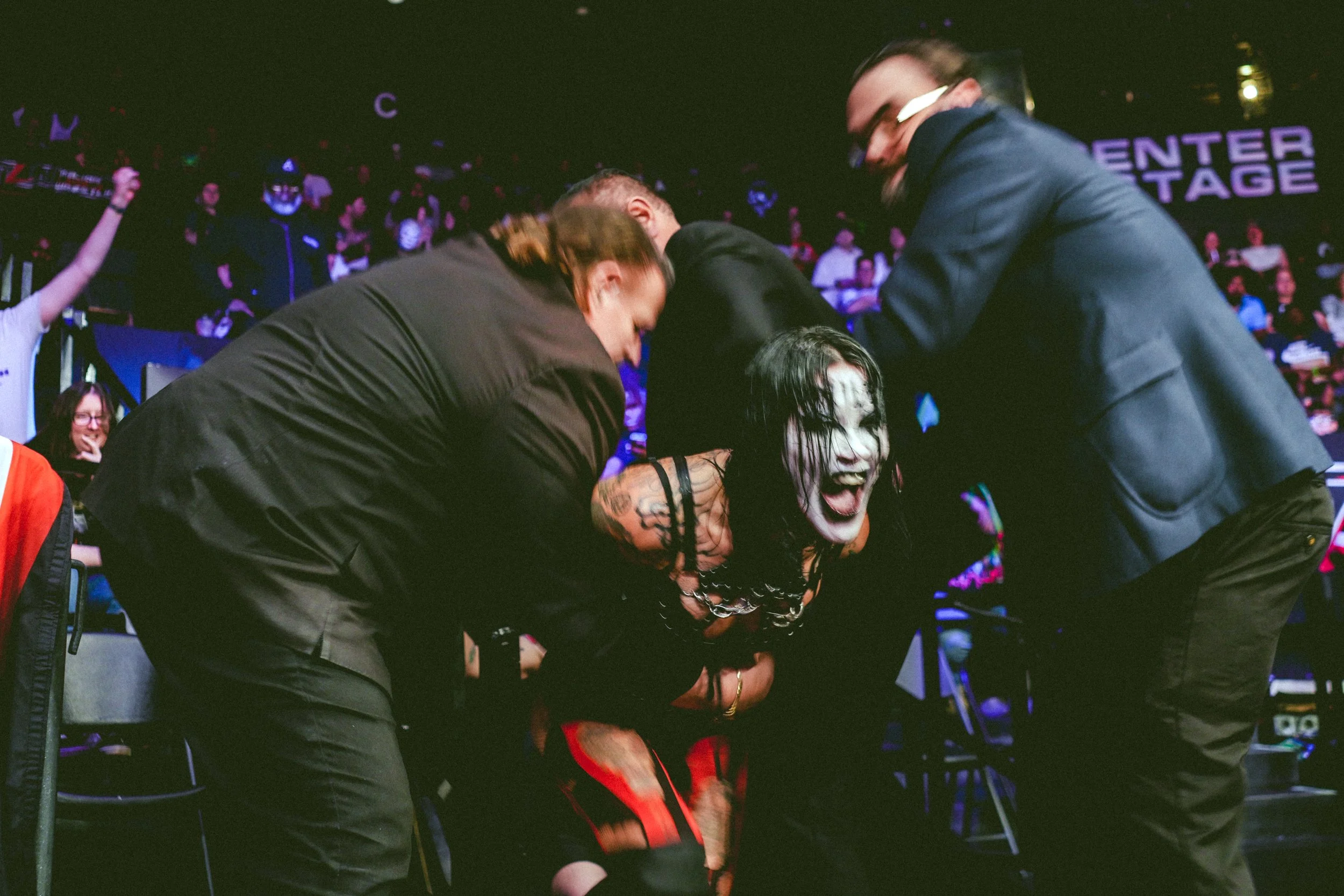 2025.02.08_MLW_SuperFight 6_00199_Tara Attack.jpg