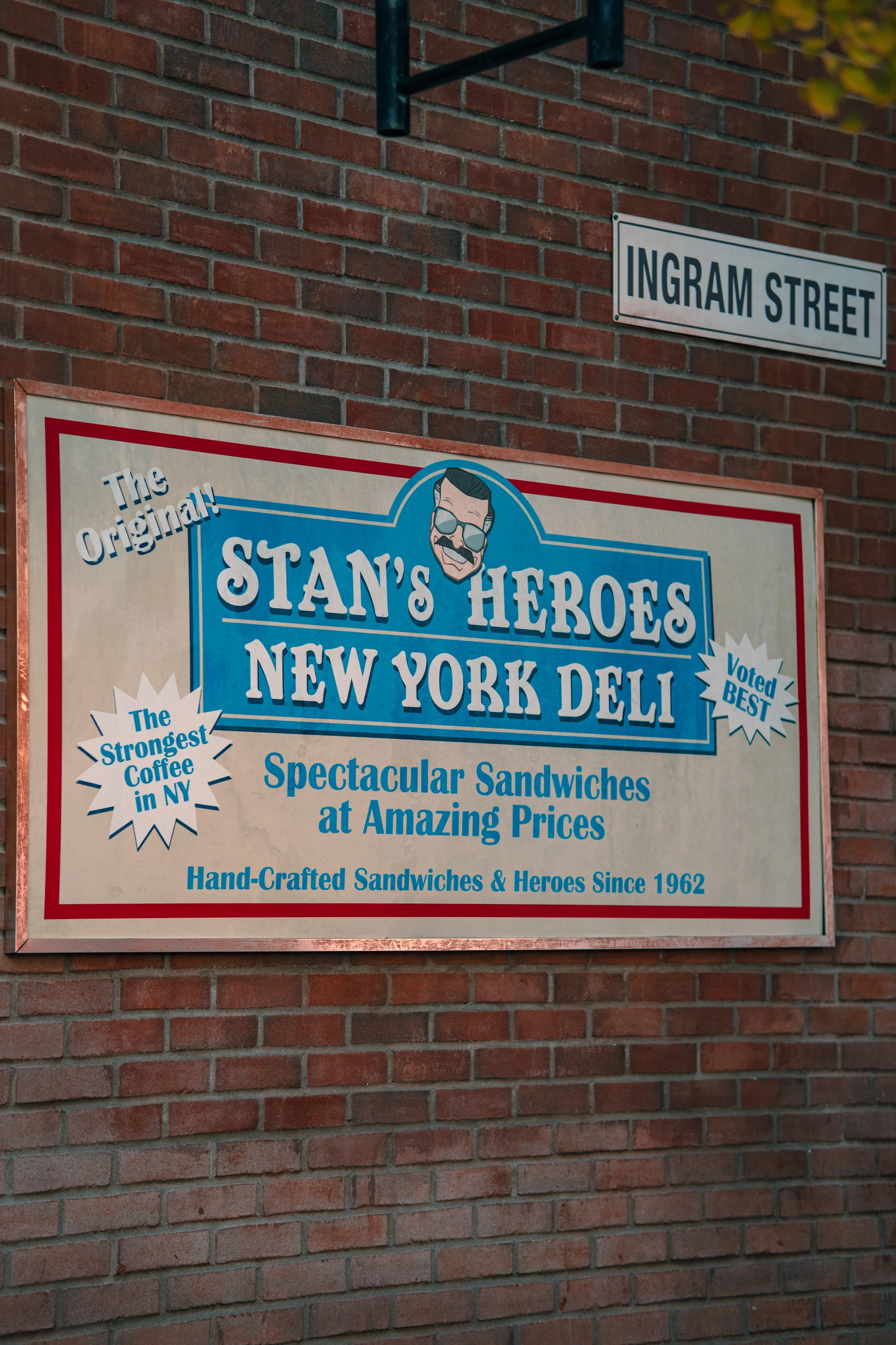 Disneyland 10:1707468.JPG