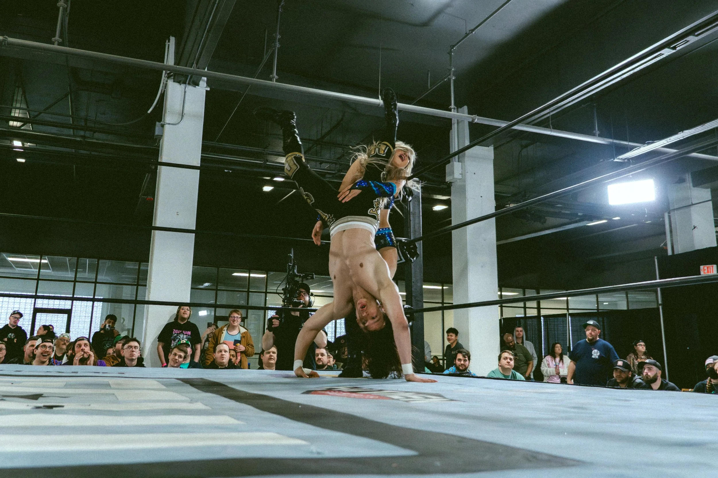 2025.03.16- GCW_So Much Fun_00149_Zayda V Hunter Drake.jpg