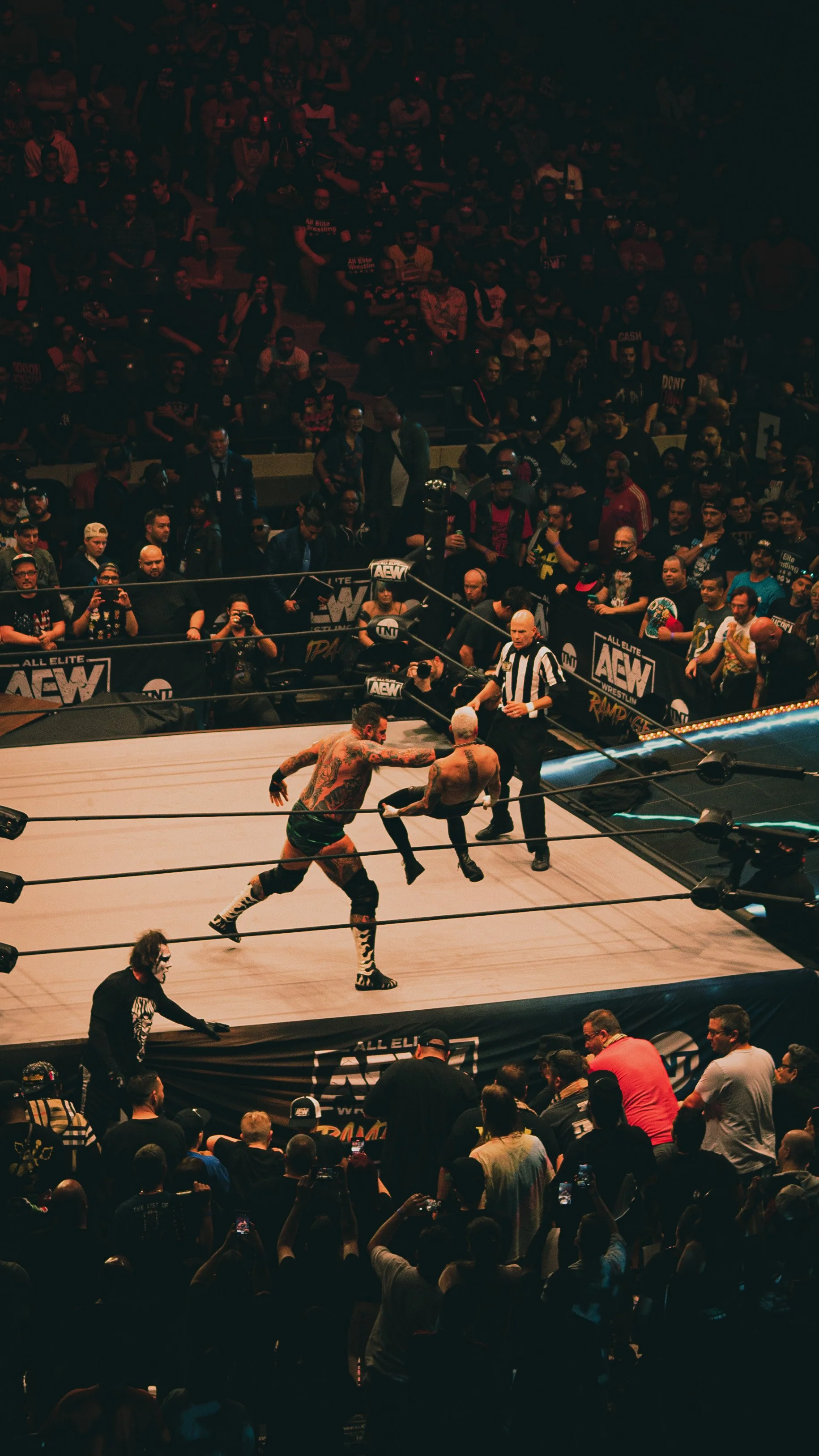 SF dot Com AEW Grand Slam 2_08169.JPG