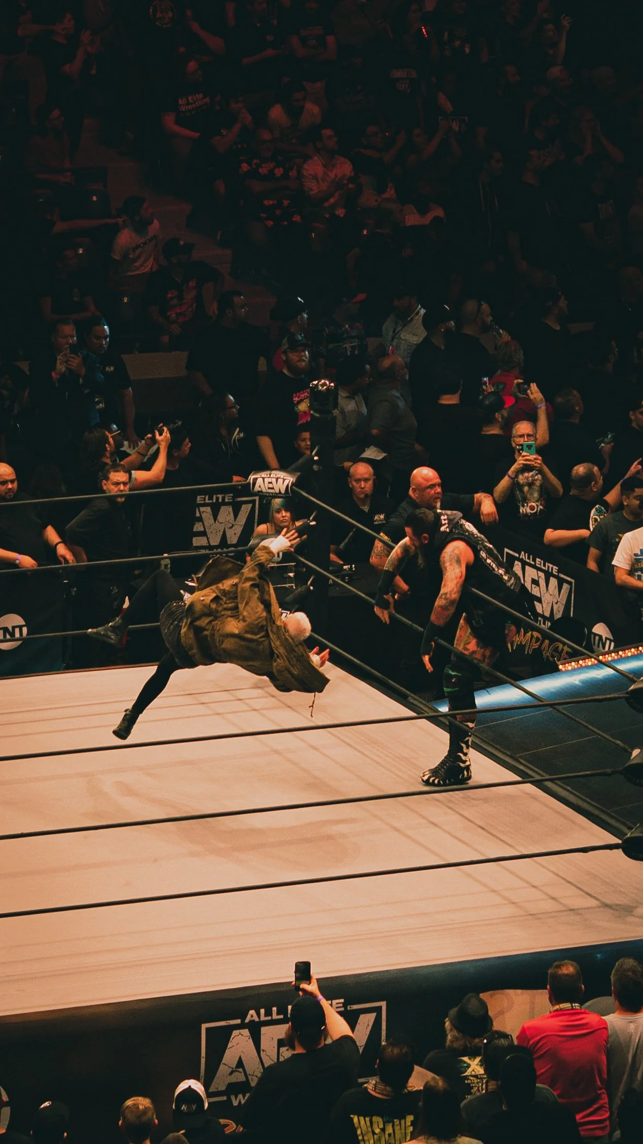 SF dot Com AEW Grand Slam 2_08141.JPG