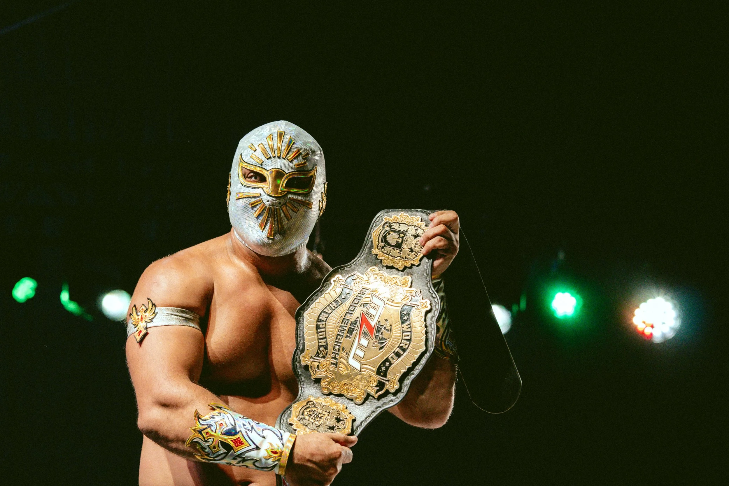 2025.01.11_MLW_Reloaded00594_Mistico V Barbero.jpeg