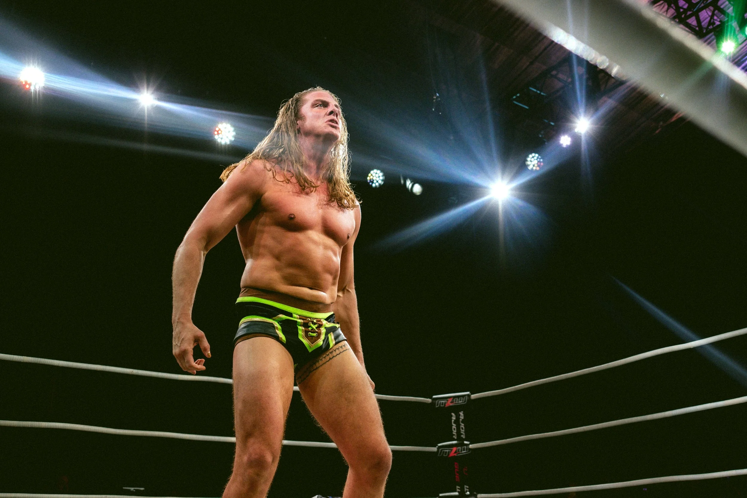 2025.01.11_MLW_KINGS_00620_Kojima V Riddle.jpeg