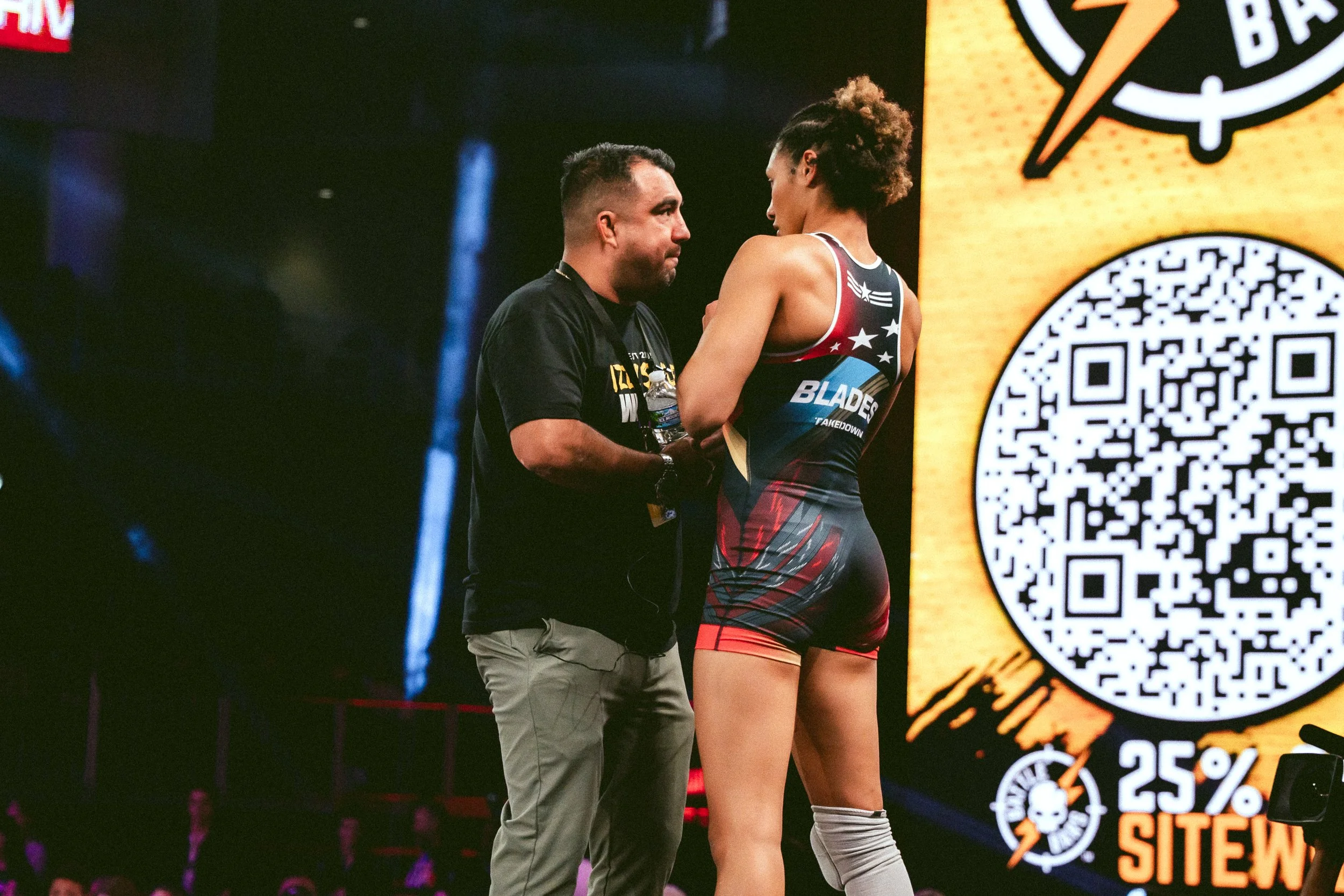 2025.11.29- RAF03_01019_Blades V Rivera.jpg