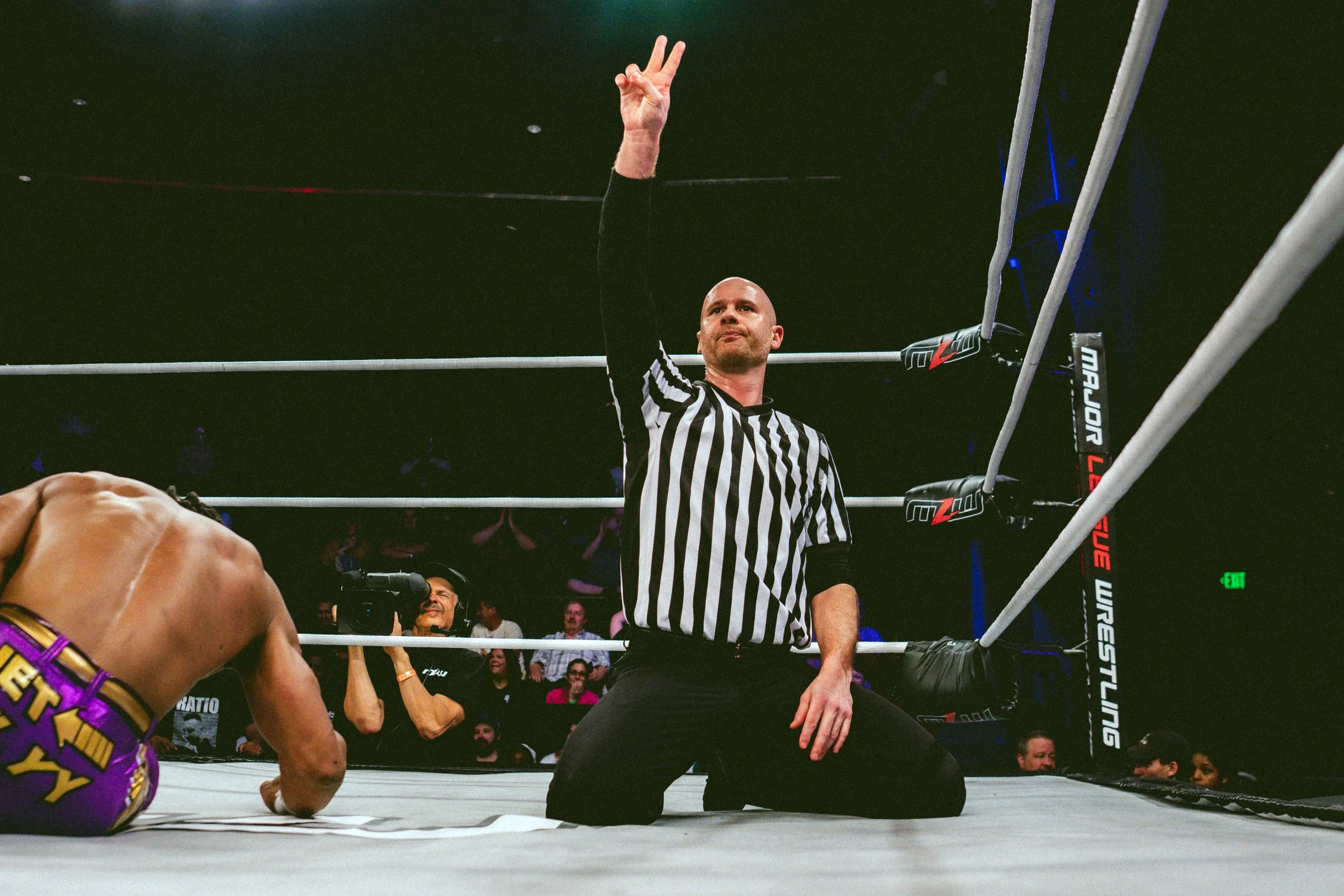 2025.02.08_MLW_SuperFight 6_00384_Kevin V Kenta.jpg