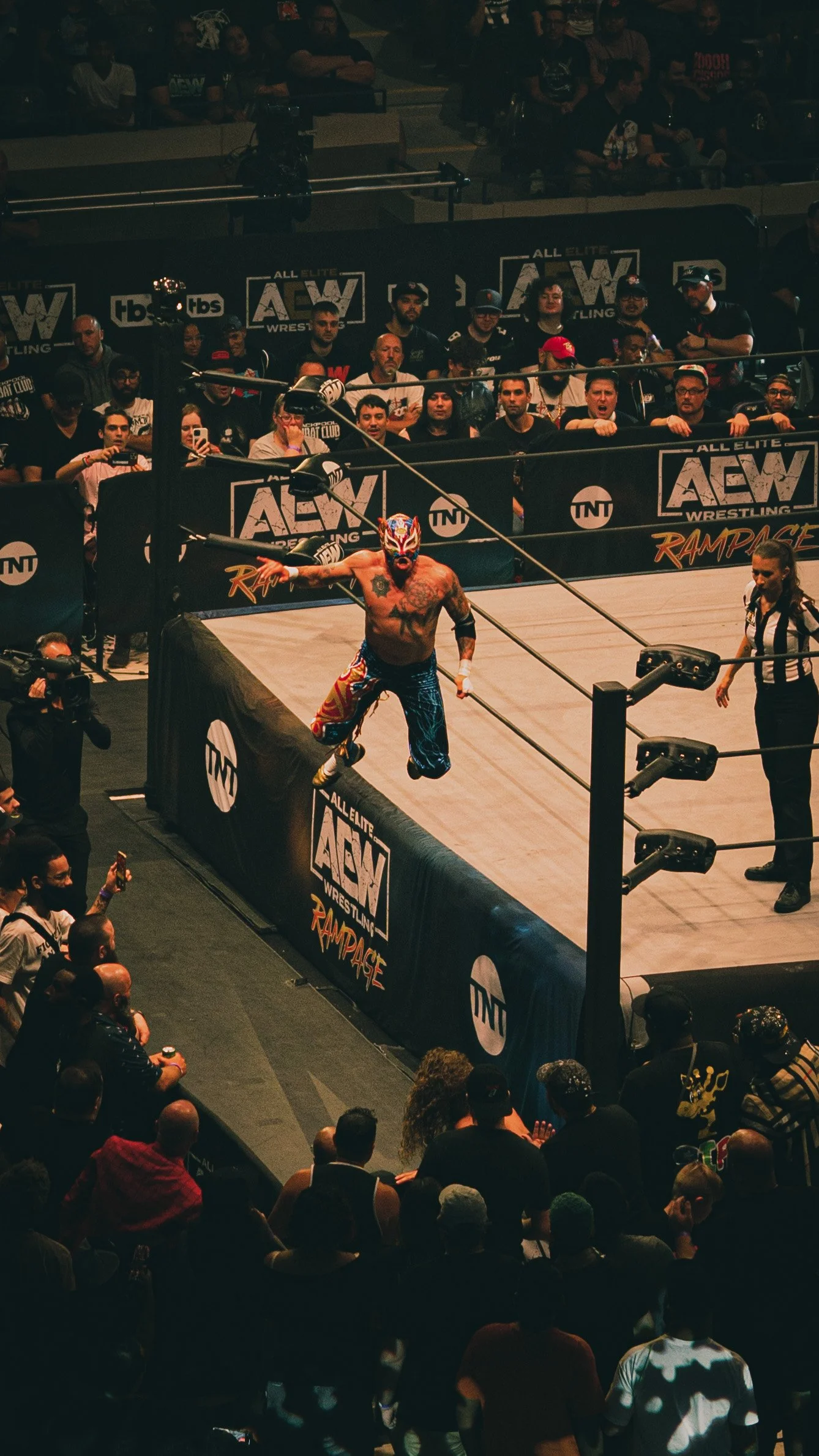 SF dot Com AEW Grand Slam 2_09121.JPG