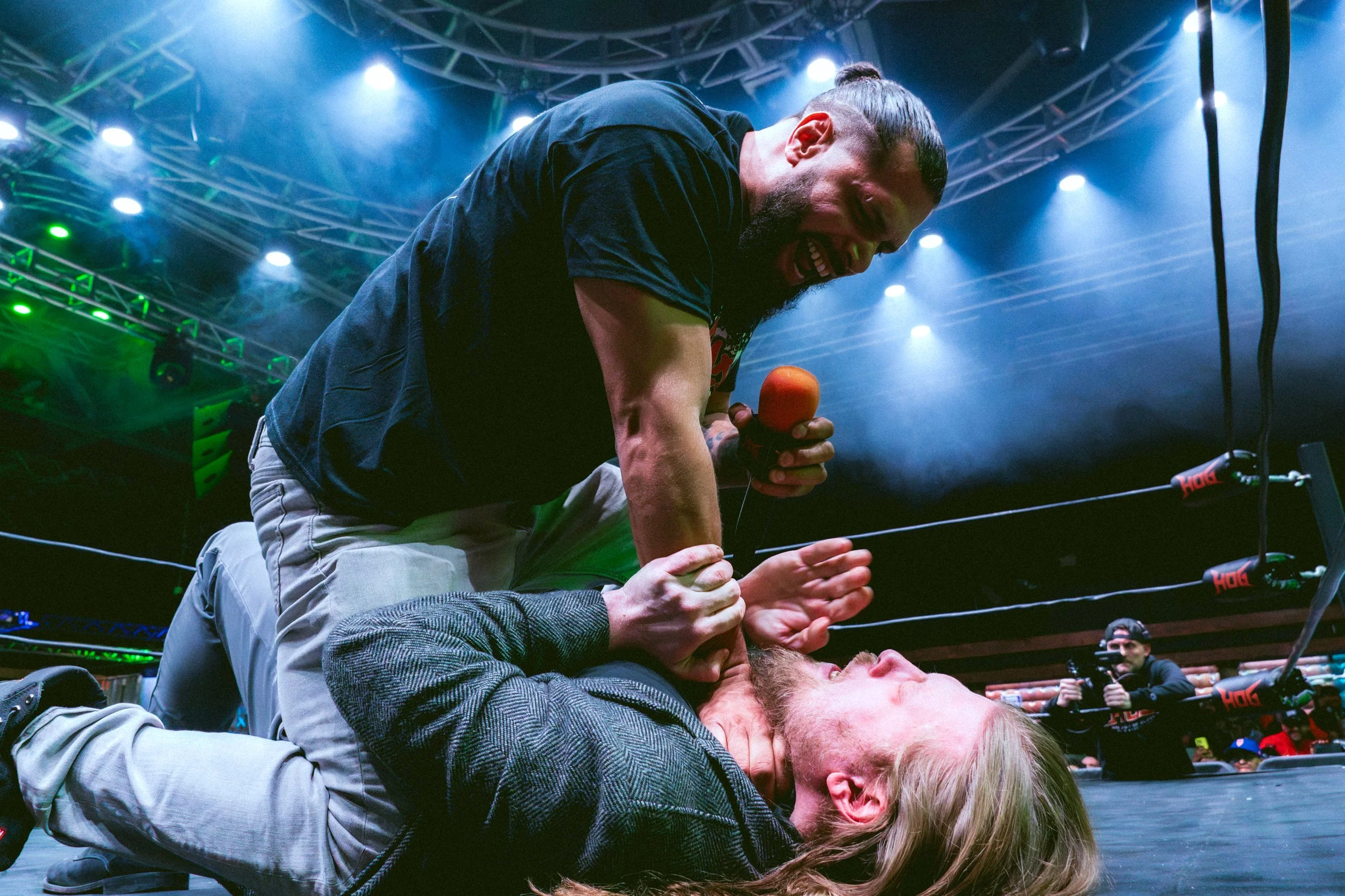 2025.03.15- HOG_City of Dreamz_00265_Carlos, Hilary & Idris.jpg