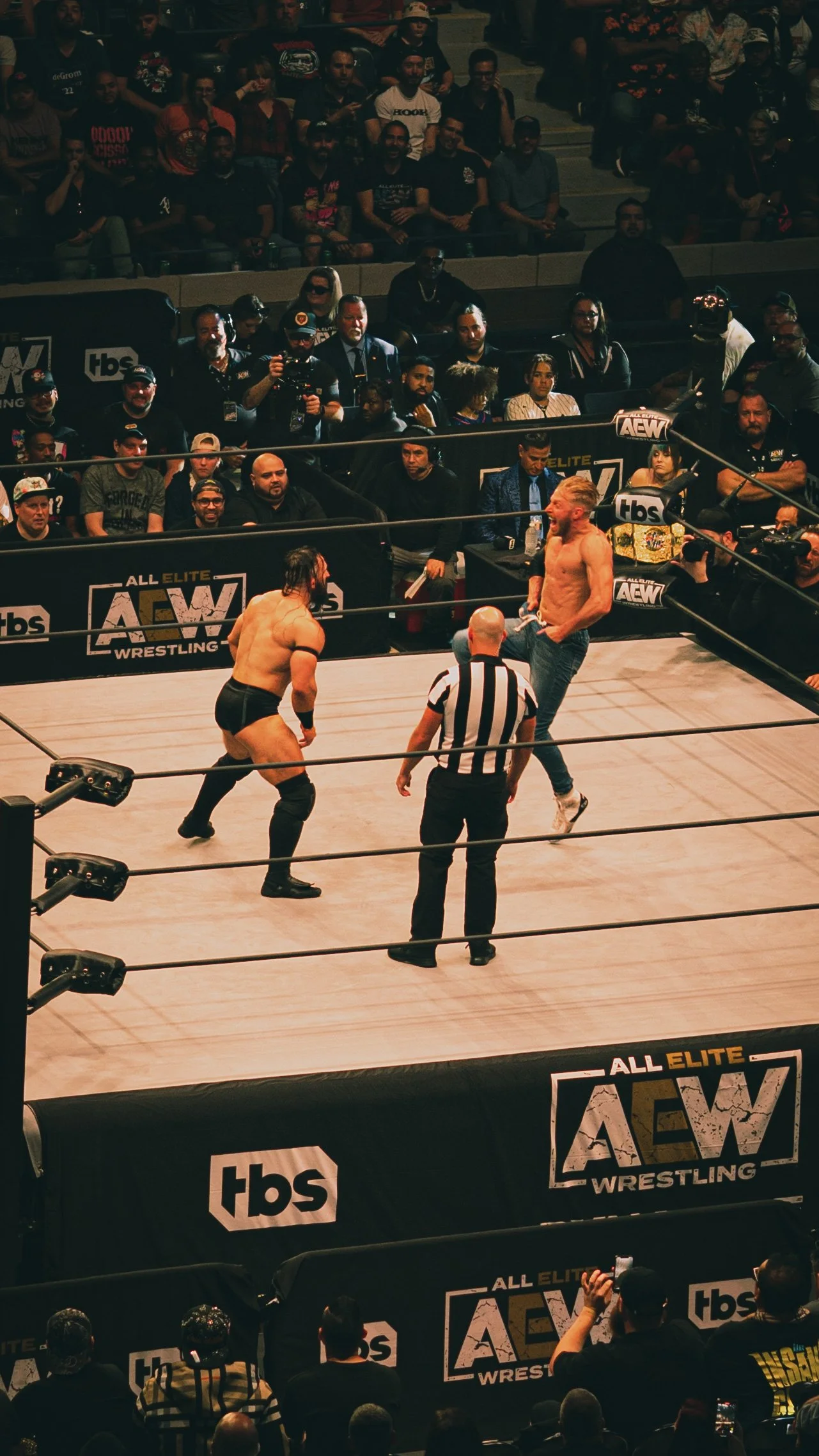 SF dot Com AEW Grand Slam 2_06891.JPG