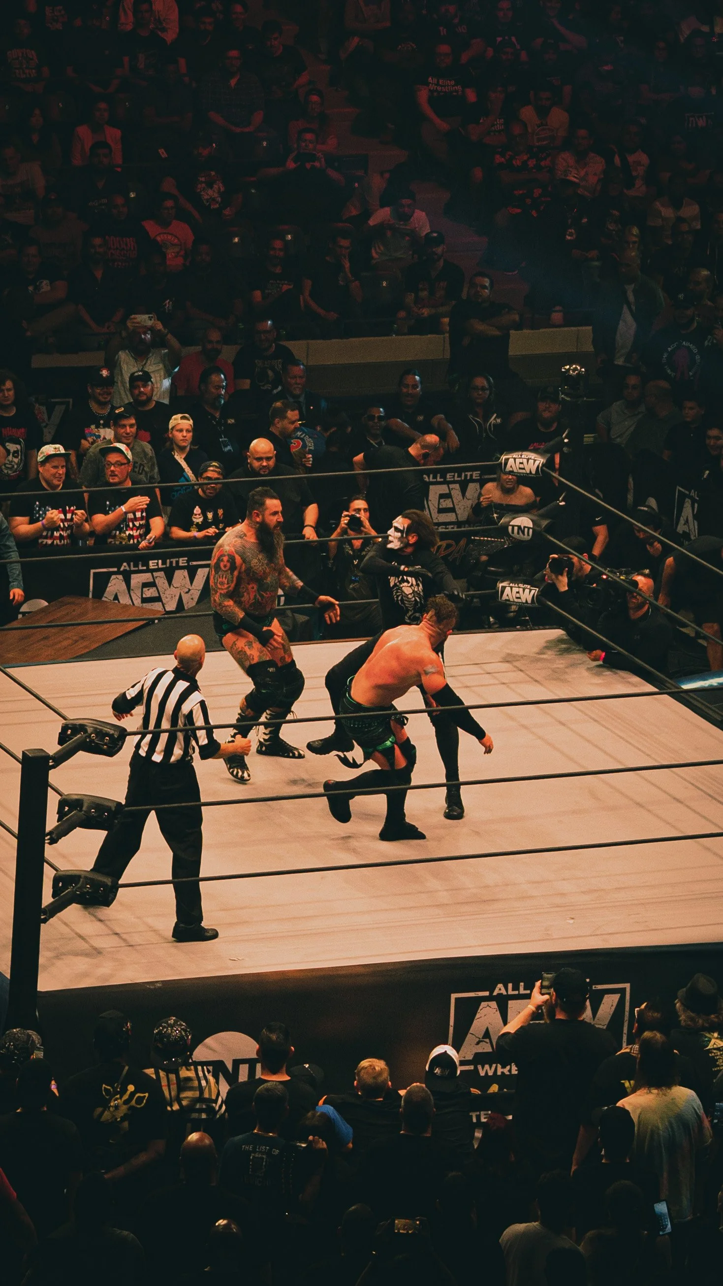 SF dot Com AEW Grand Slam 2_08194.JPG