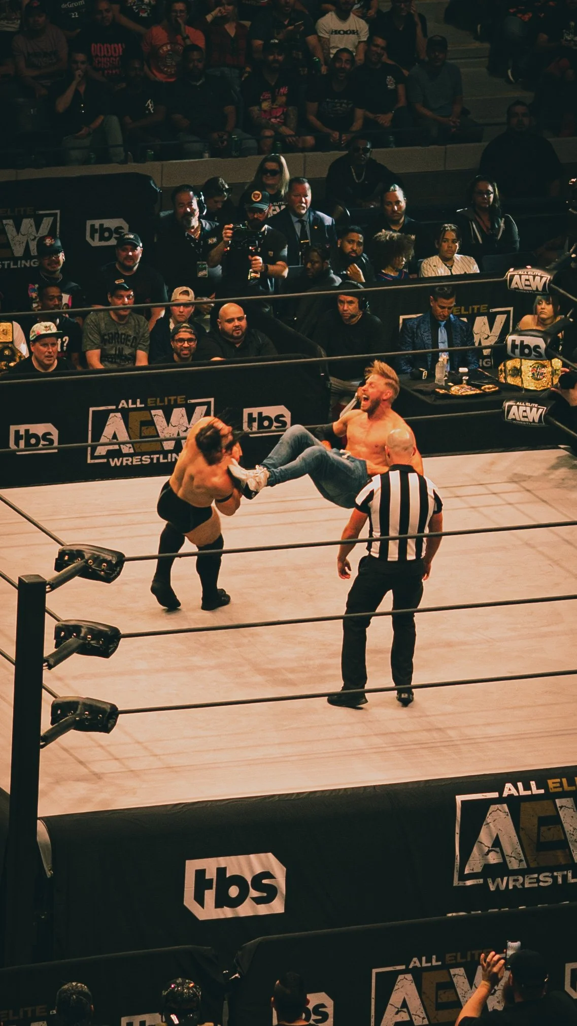 SF dot Com AEW Grand Slam 2_06895.JPG