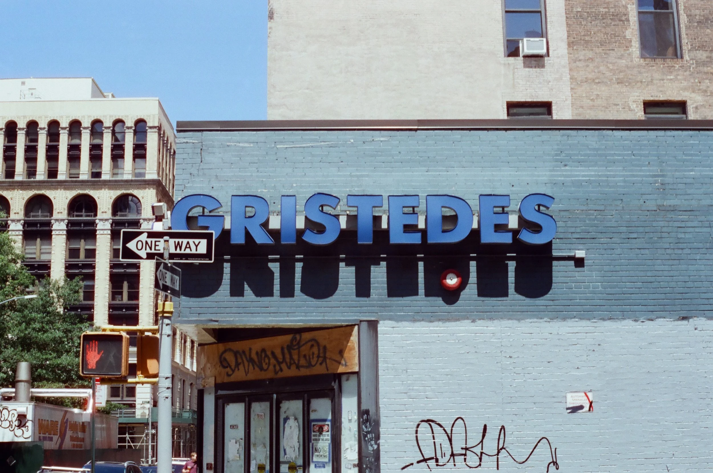 20230808-CineStill 400D_2023_07_30_00050.jpg