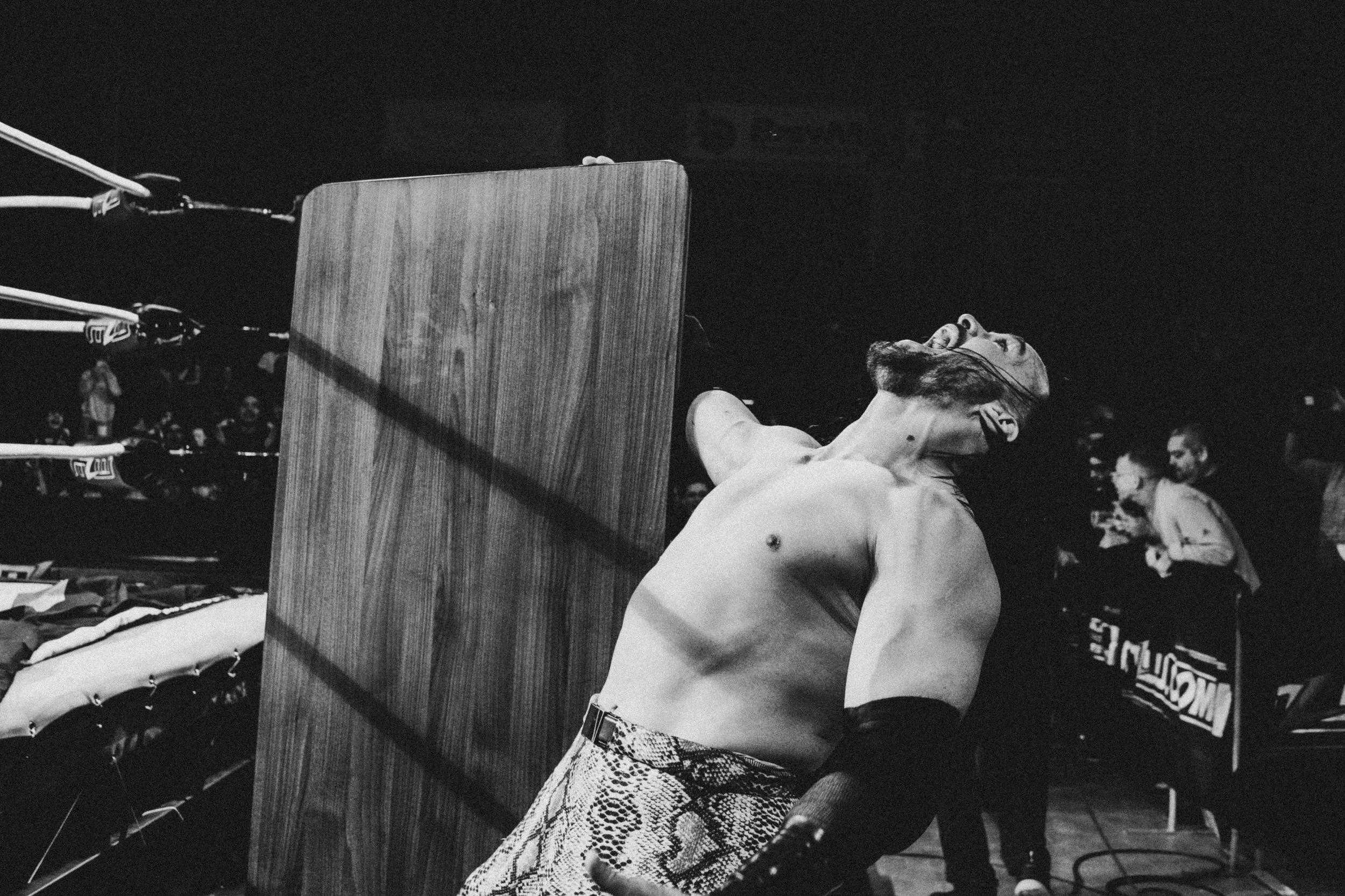 2025.01.11_MLW_KINGS_00075-2_Gravity Gamble.jpeg