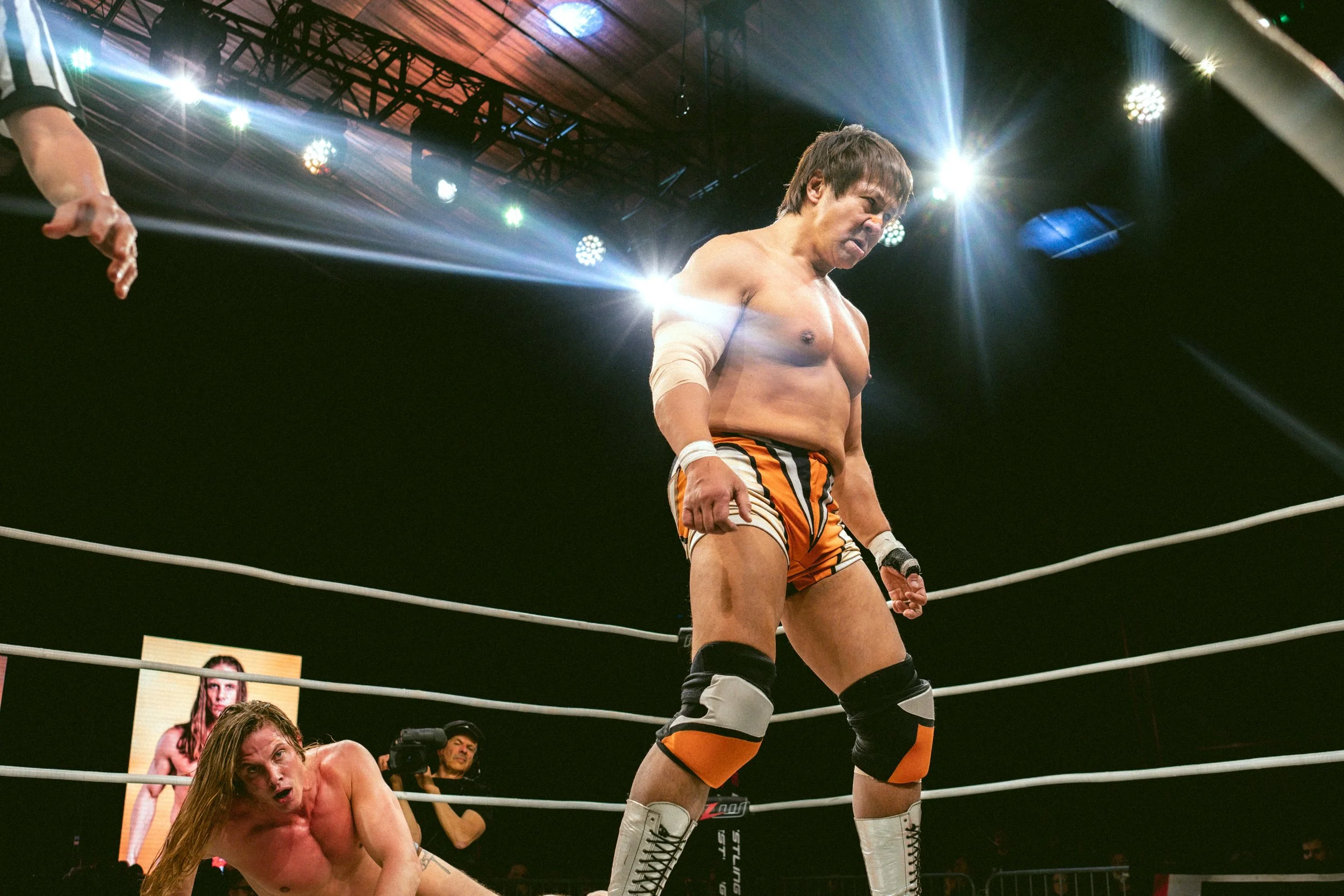 2025.01.11_MLW_KINGS_00574_Kojima V Riddle.jpeg