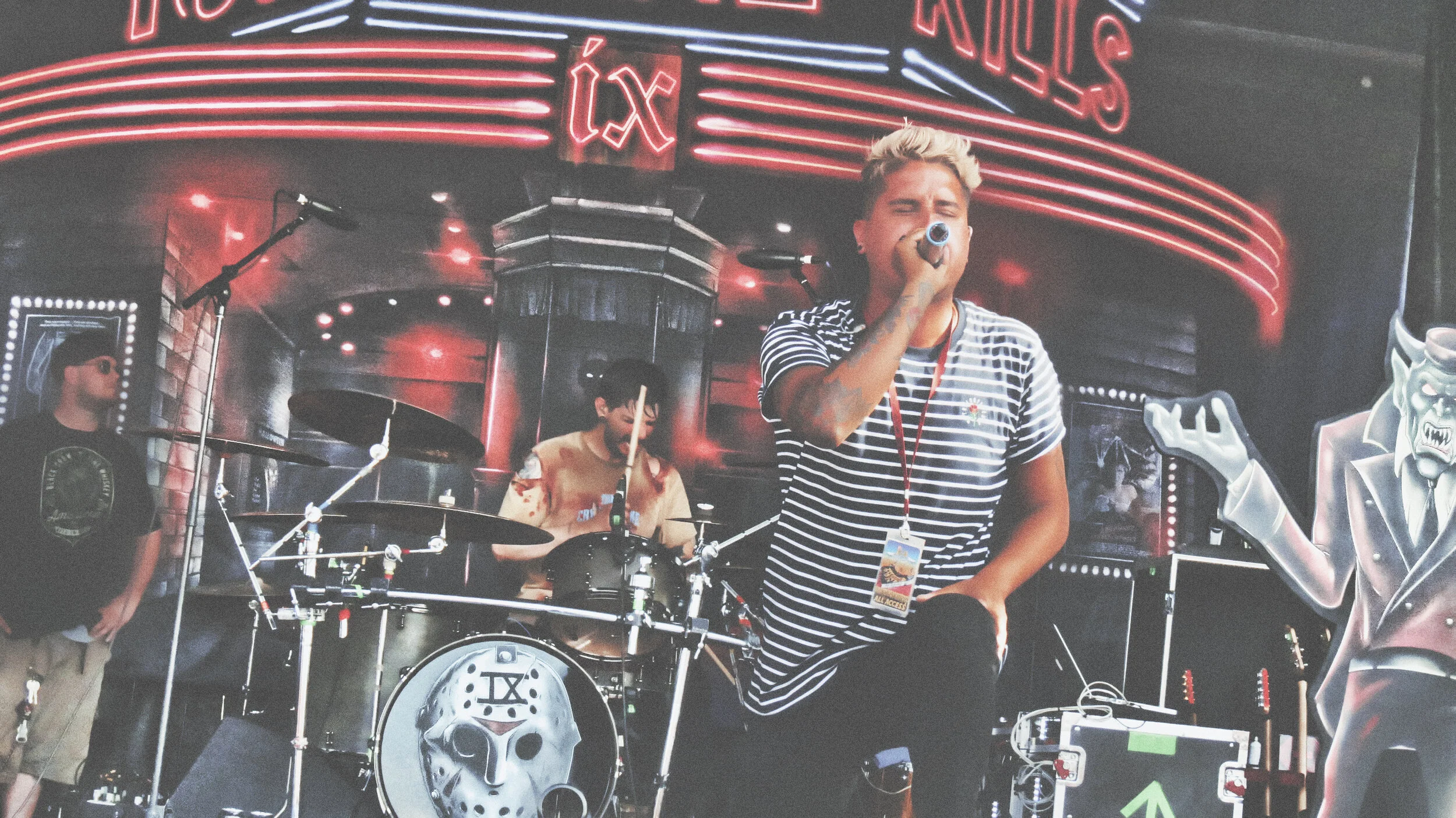 Ice Nine Kills ft. Dayseeker