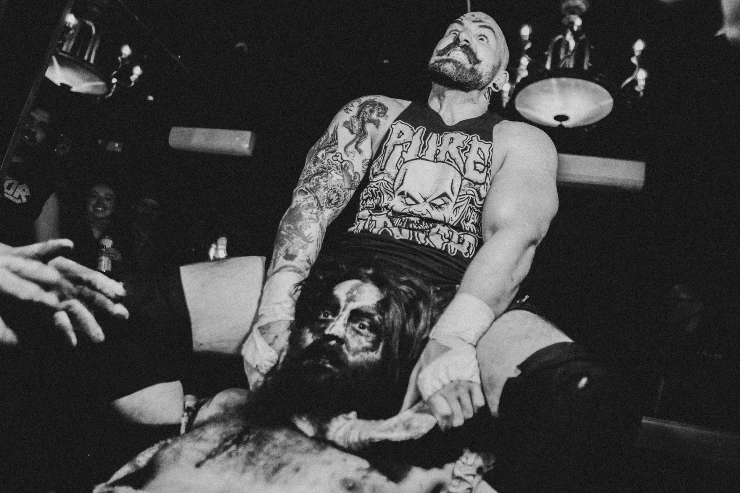 2025.03.23- NFC_Crack the Bone_00405-2_Bam V Yoscifer.jpg