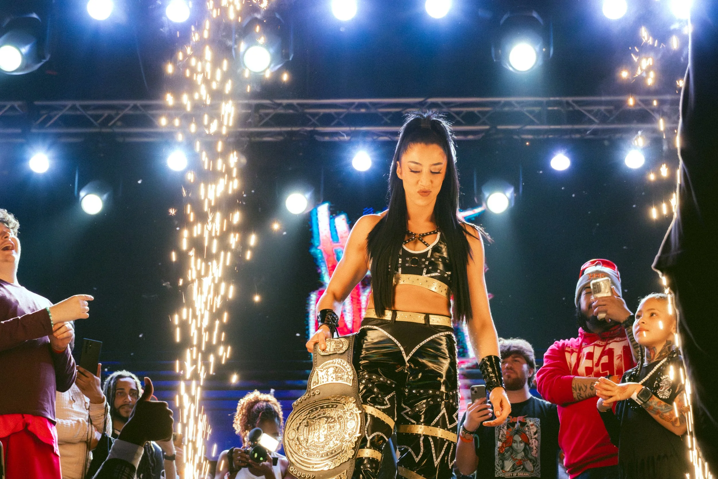 2025.03.15- HOG_City of Dreamz_00560_Mercedes V Indi.jpg