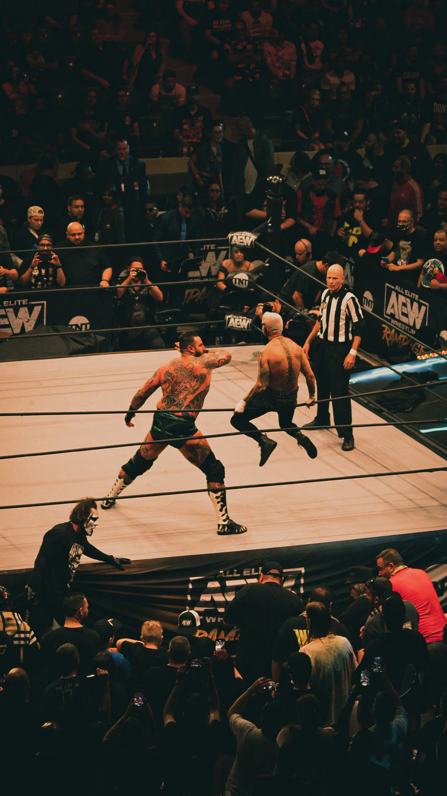 SF dot Com AEW Grand Slam 2_08166.JPG