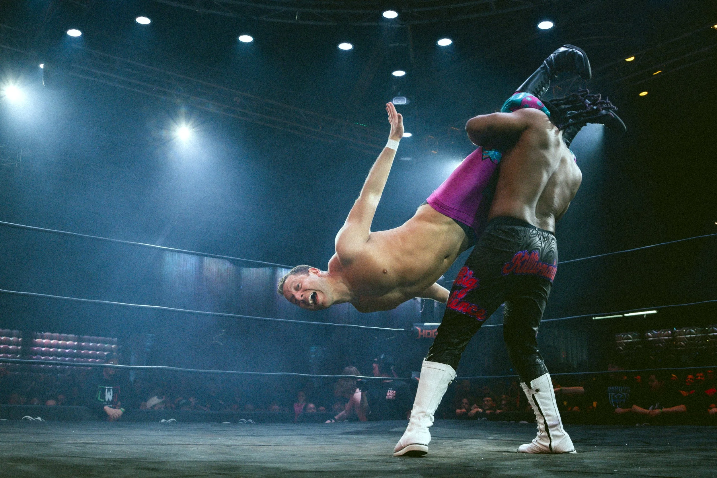 2024.12.20- HOG_Live For the Moment_00414_6-Way.jpg