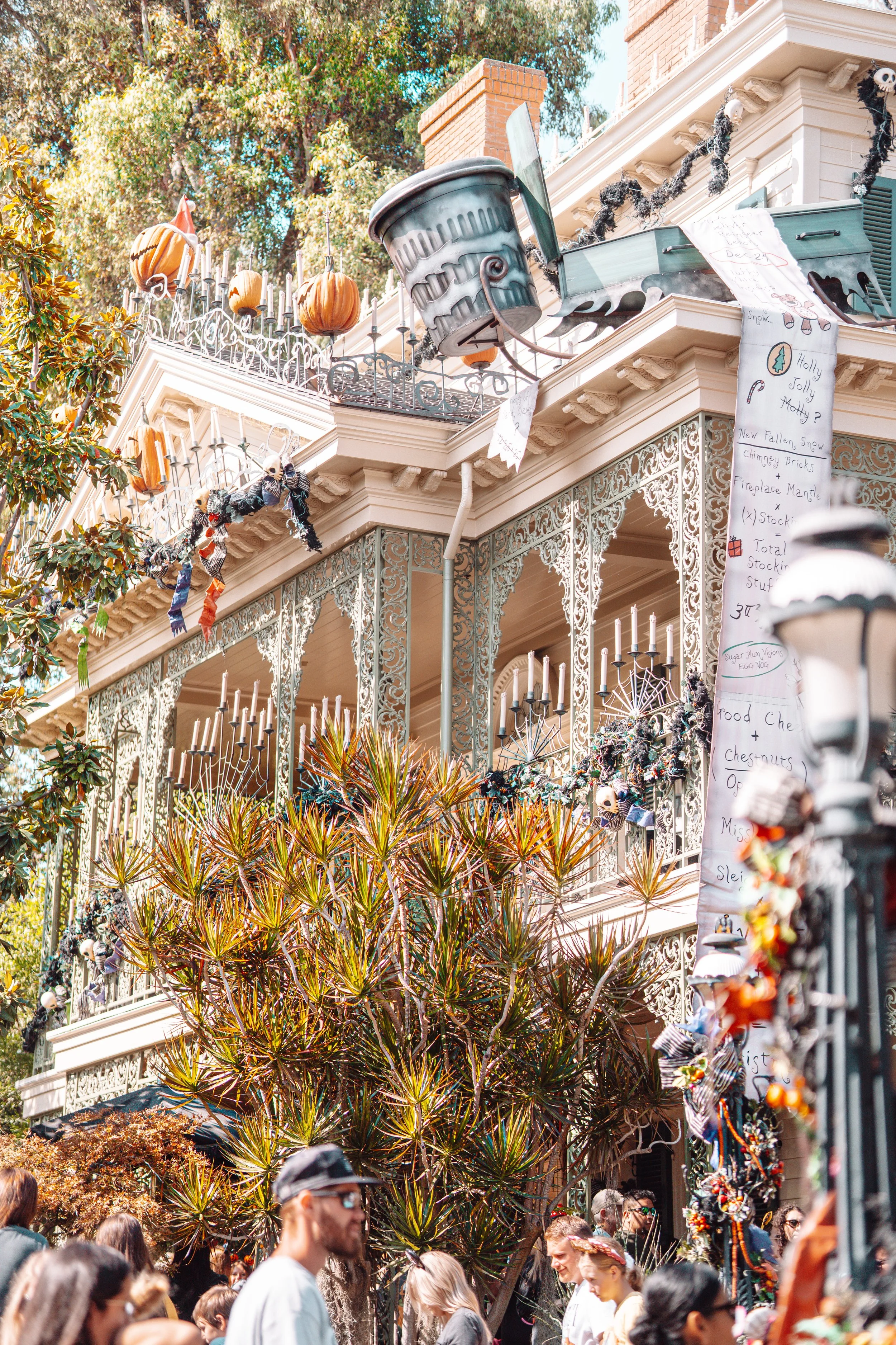 Disneyland 10:21_09904.JPG