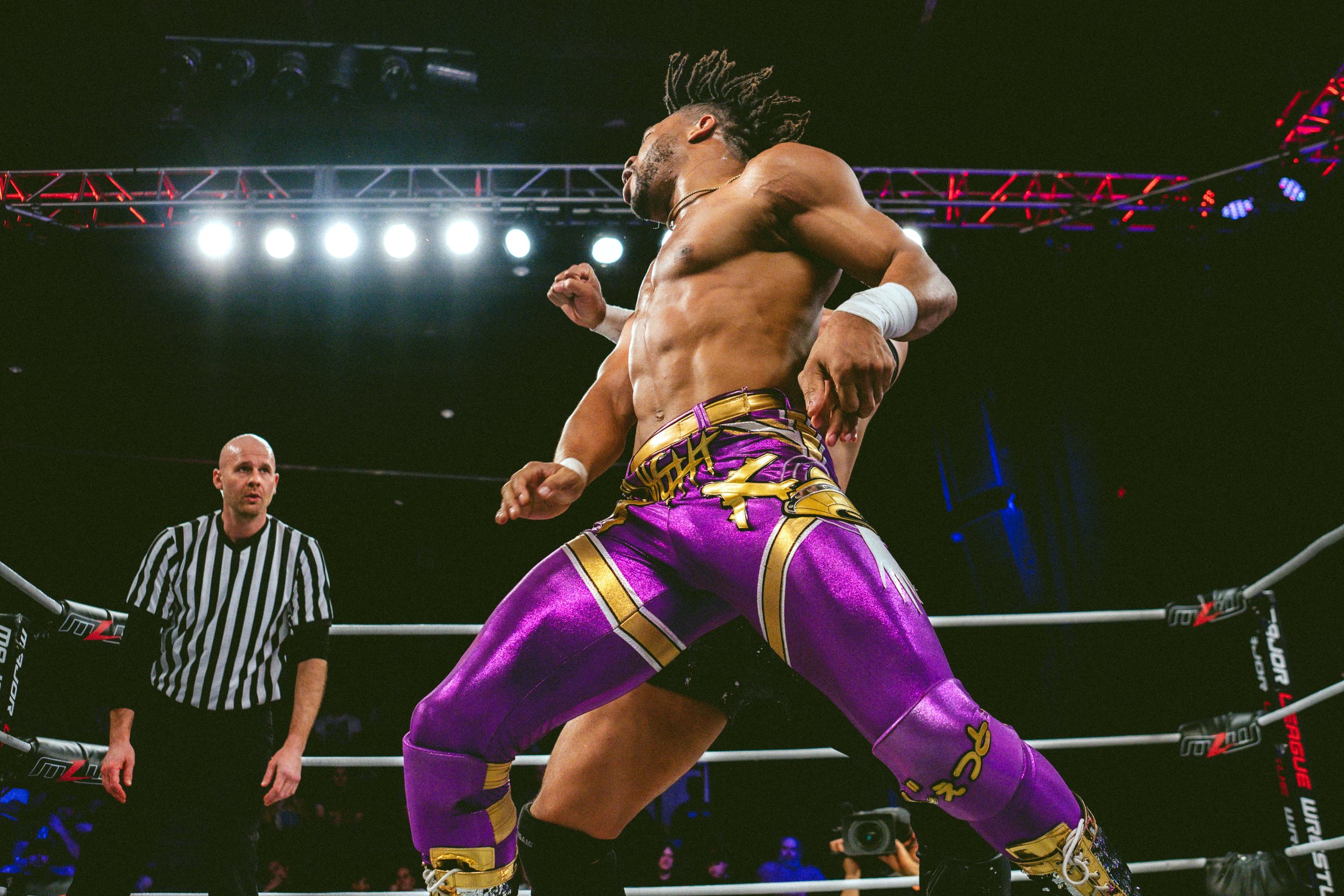 2025.02.08_MLW_SuperFight 6_00299_Kevin V Kenta.jpg