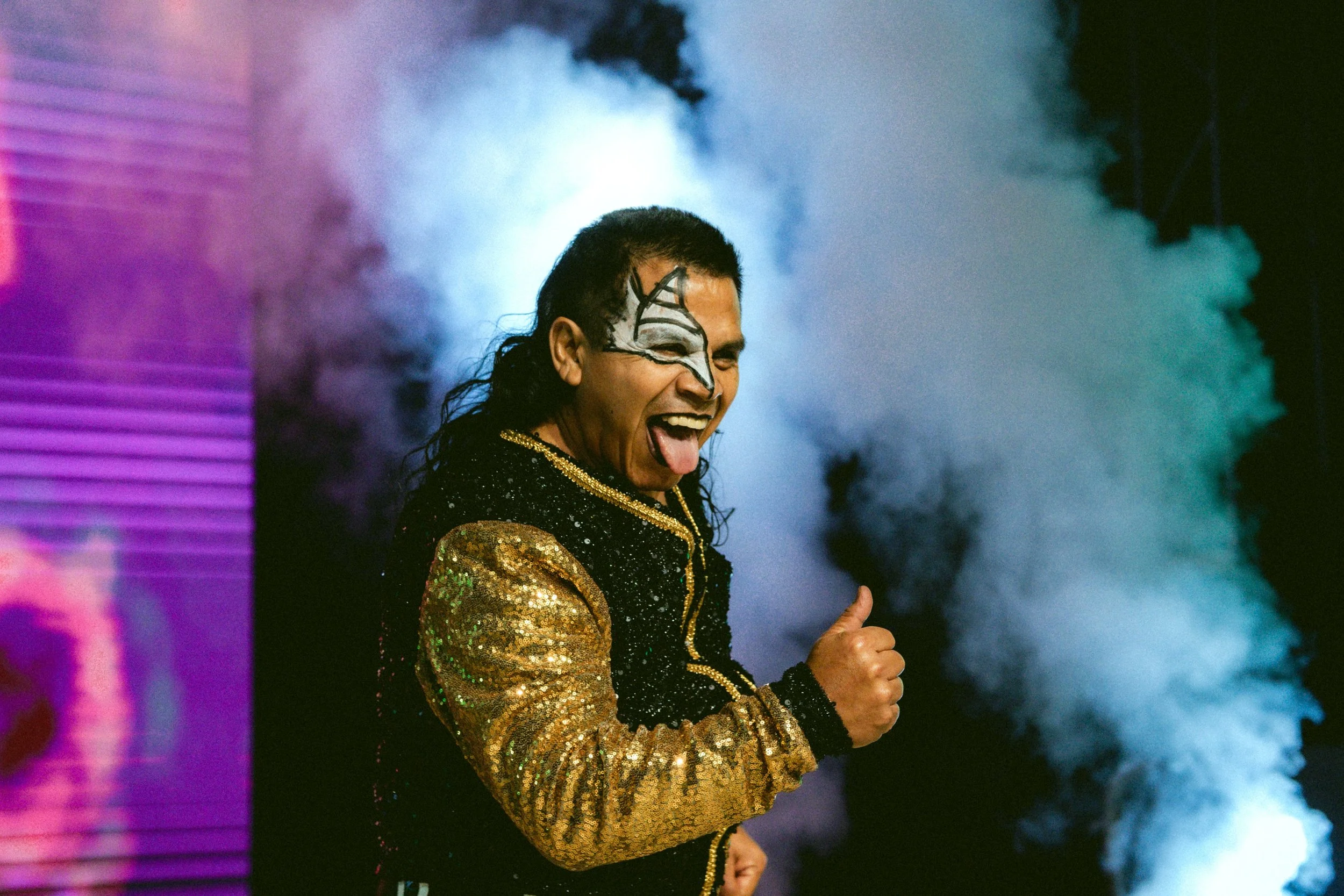 2025.01.11_MLW_Reloaded00031_Virus V Neon.jpeg