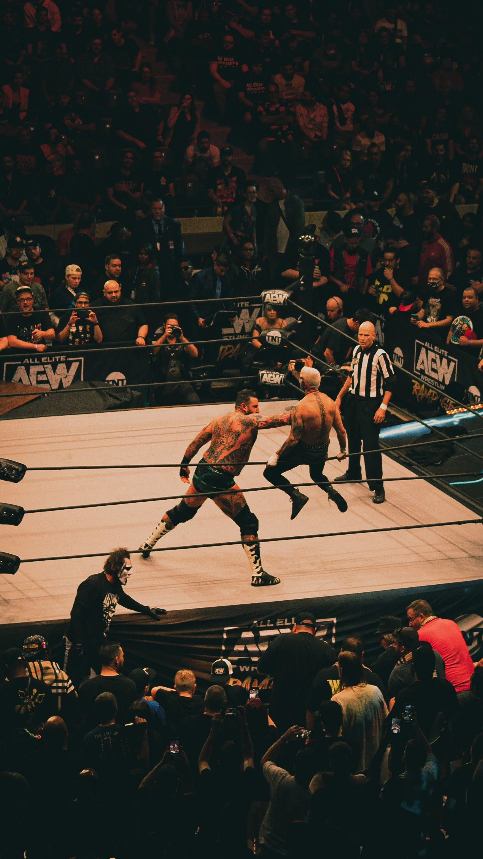 SF dot Com AEW Grand Slam 2_08167.JPG