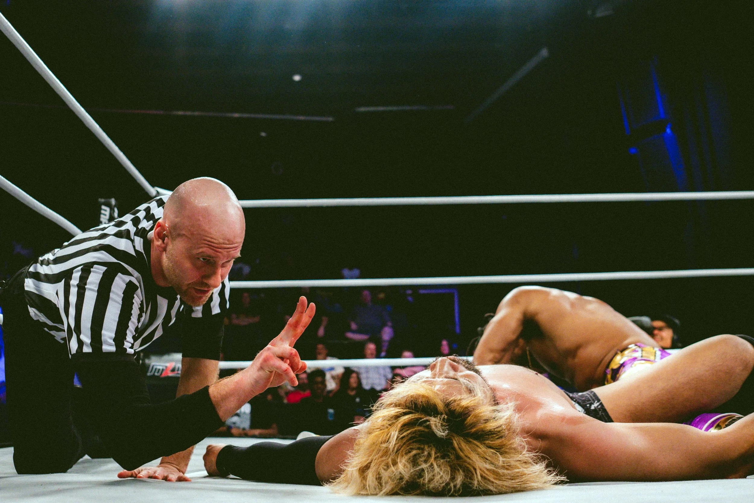 2025.02.08_MLW_SuperFight 6_00309_Kevin V Kenta.jpg