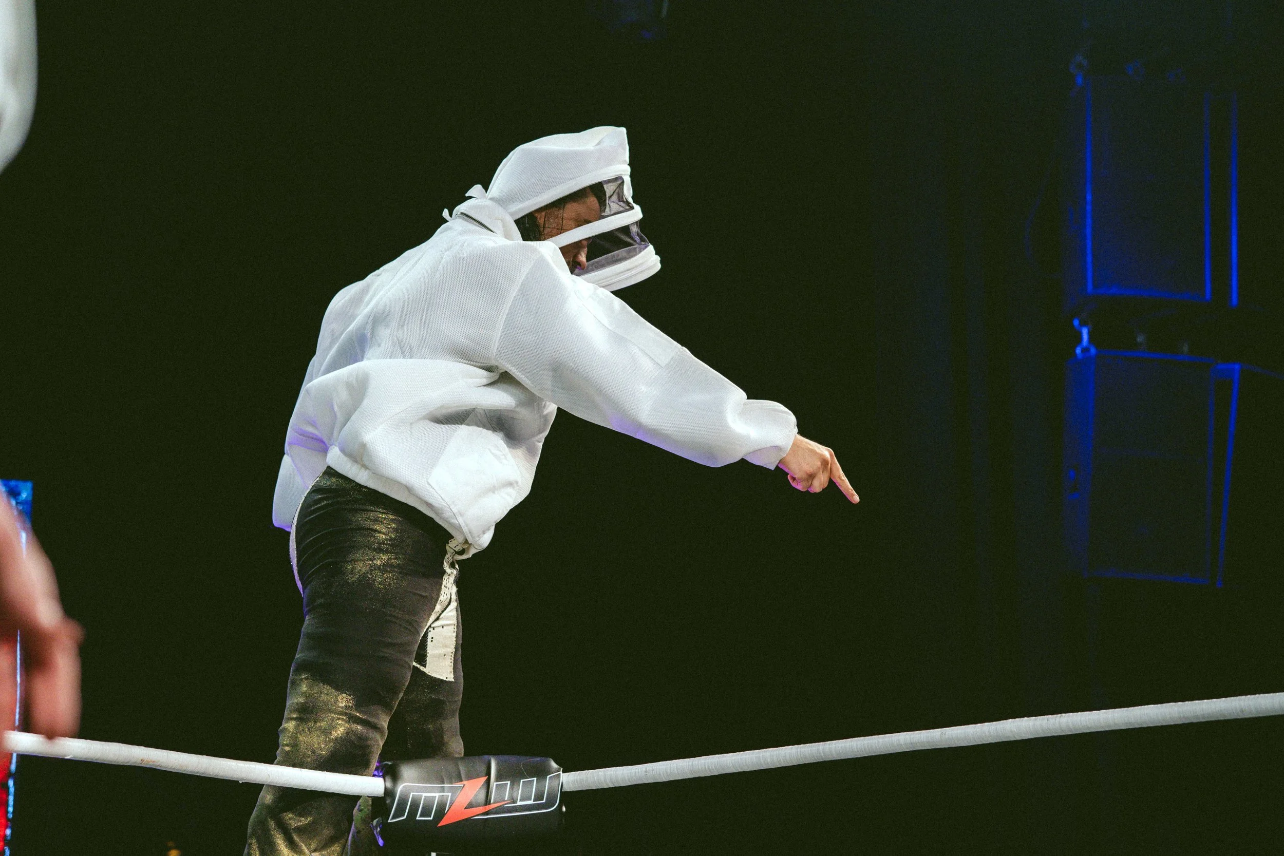 2025.02.08_MLW_SuperFight 6_00420_Honey Trap Match.jpg