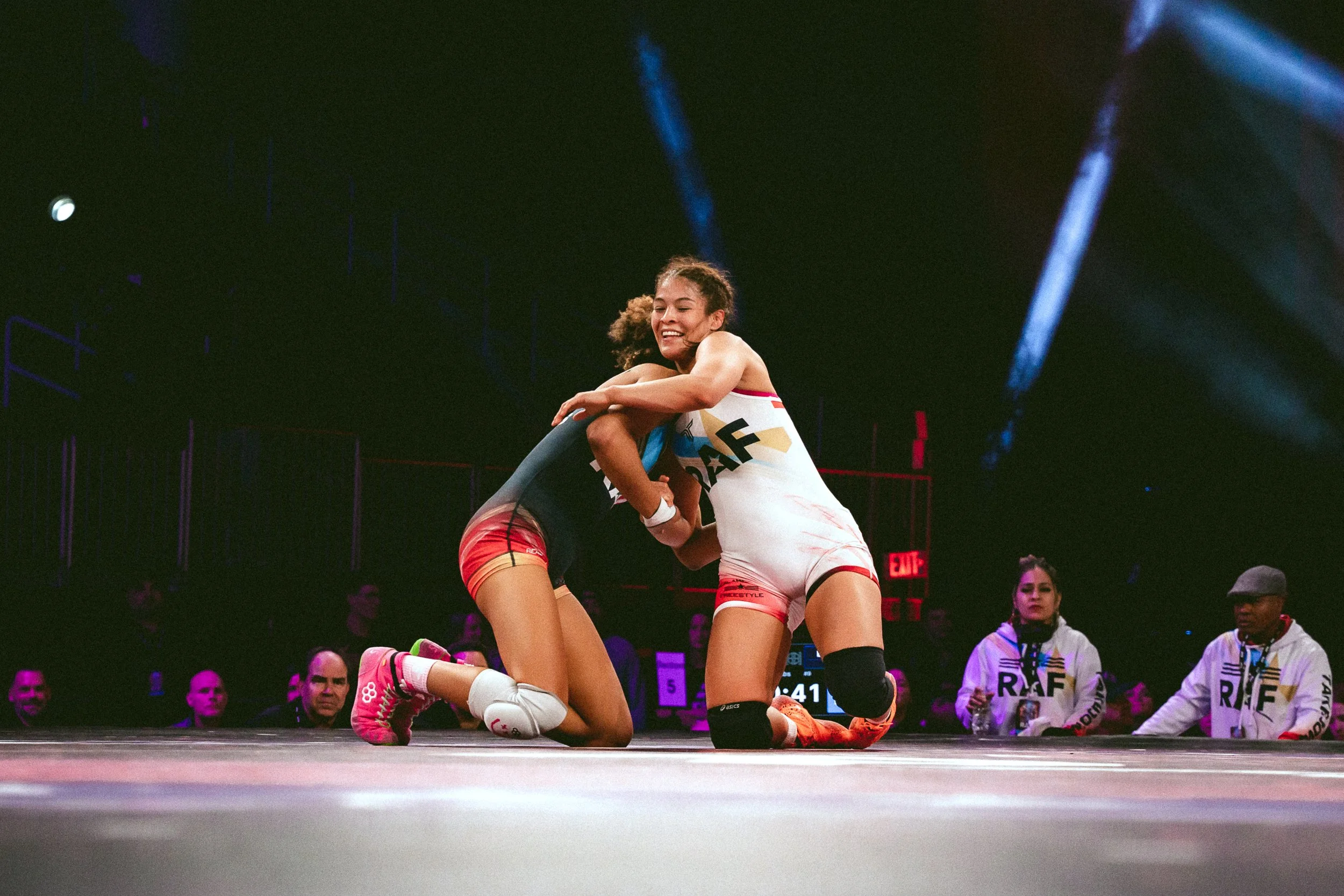 2025.11.29- RAF03_01025_Blades V Rivera.jpg