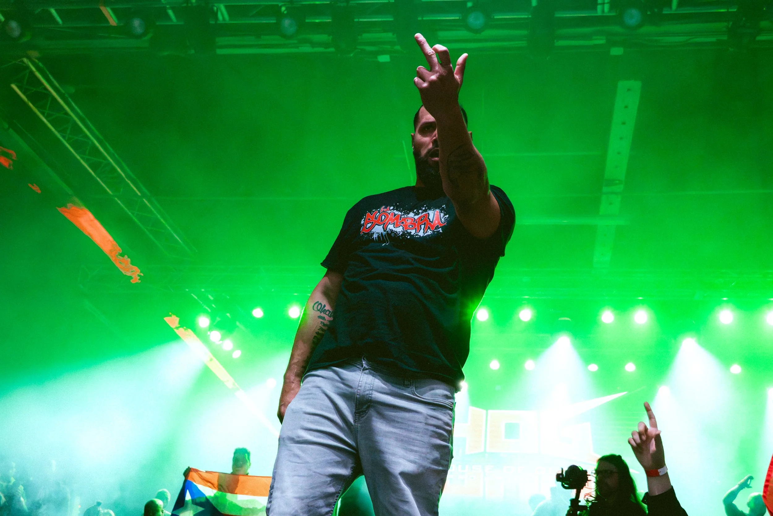 2025.03.15- HOG_City of Dreamz_00284_Carlos, Hilary & Idris.jpg