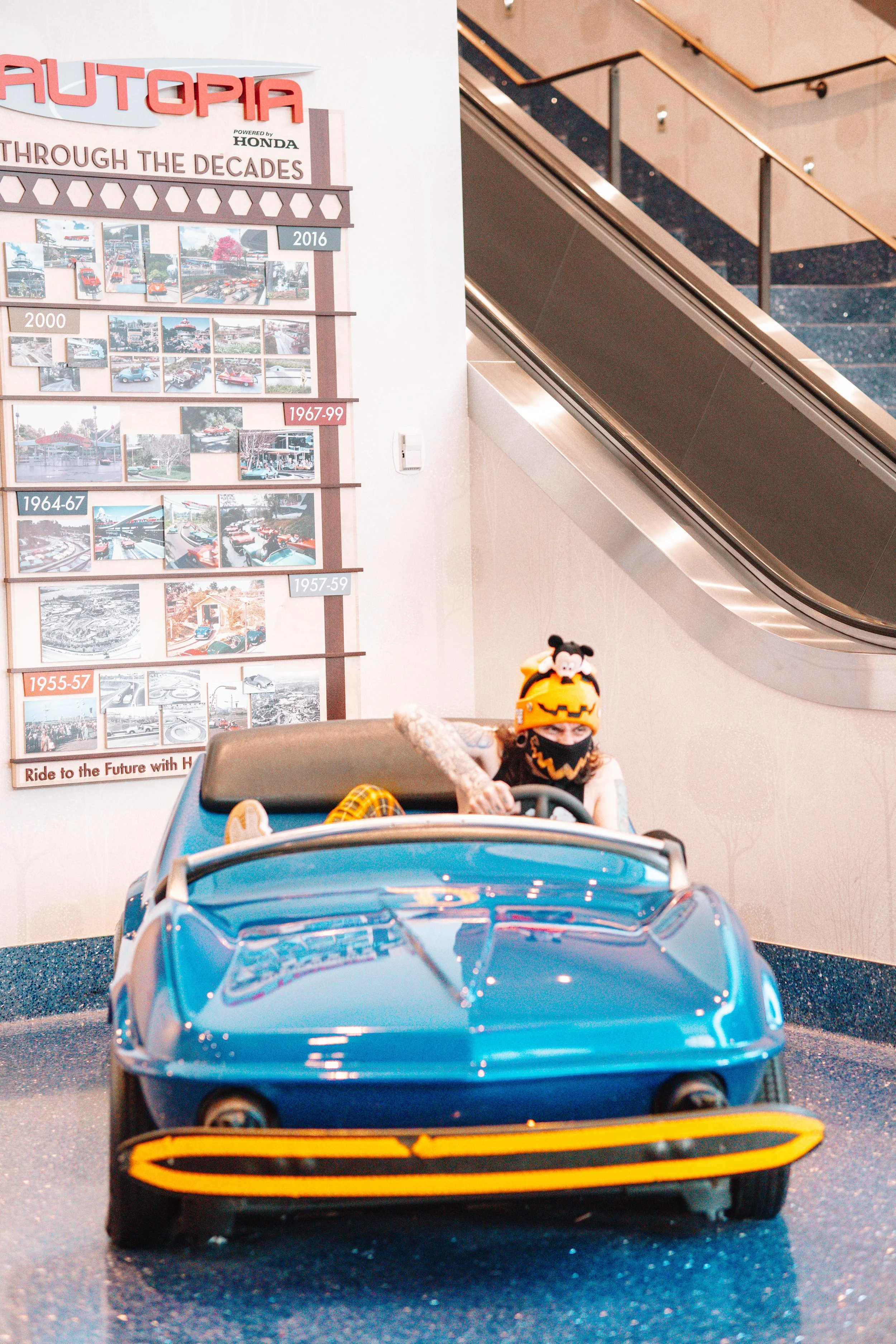 Disneyland 10:20_09717.JPG