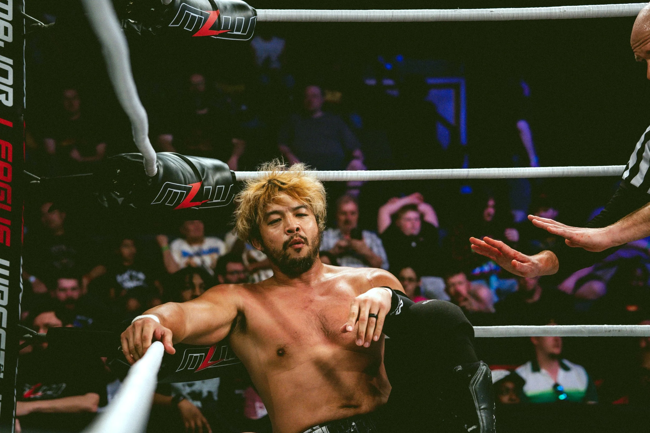 2025.02.08_MLW_SuperFight 6_00367_Kevin V Kenta.jpg