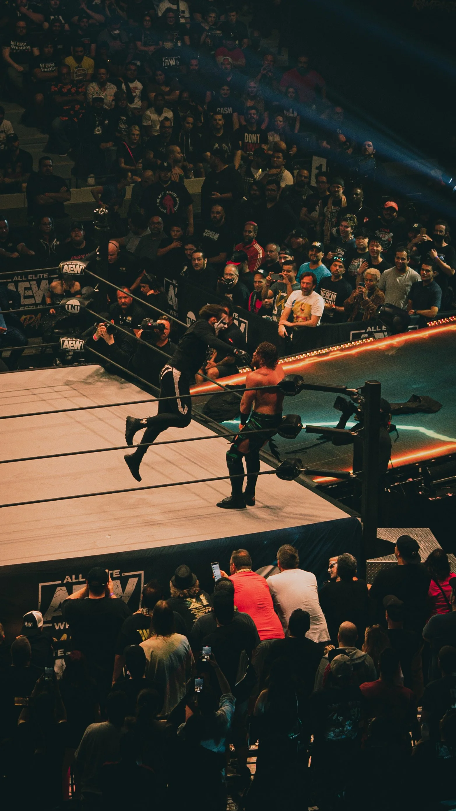 SF dot Com AEW Grand Slam 2_08240.JPG